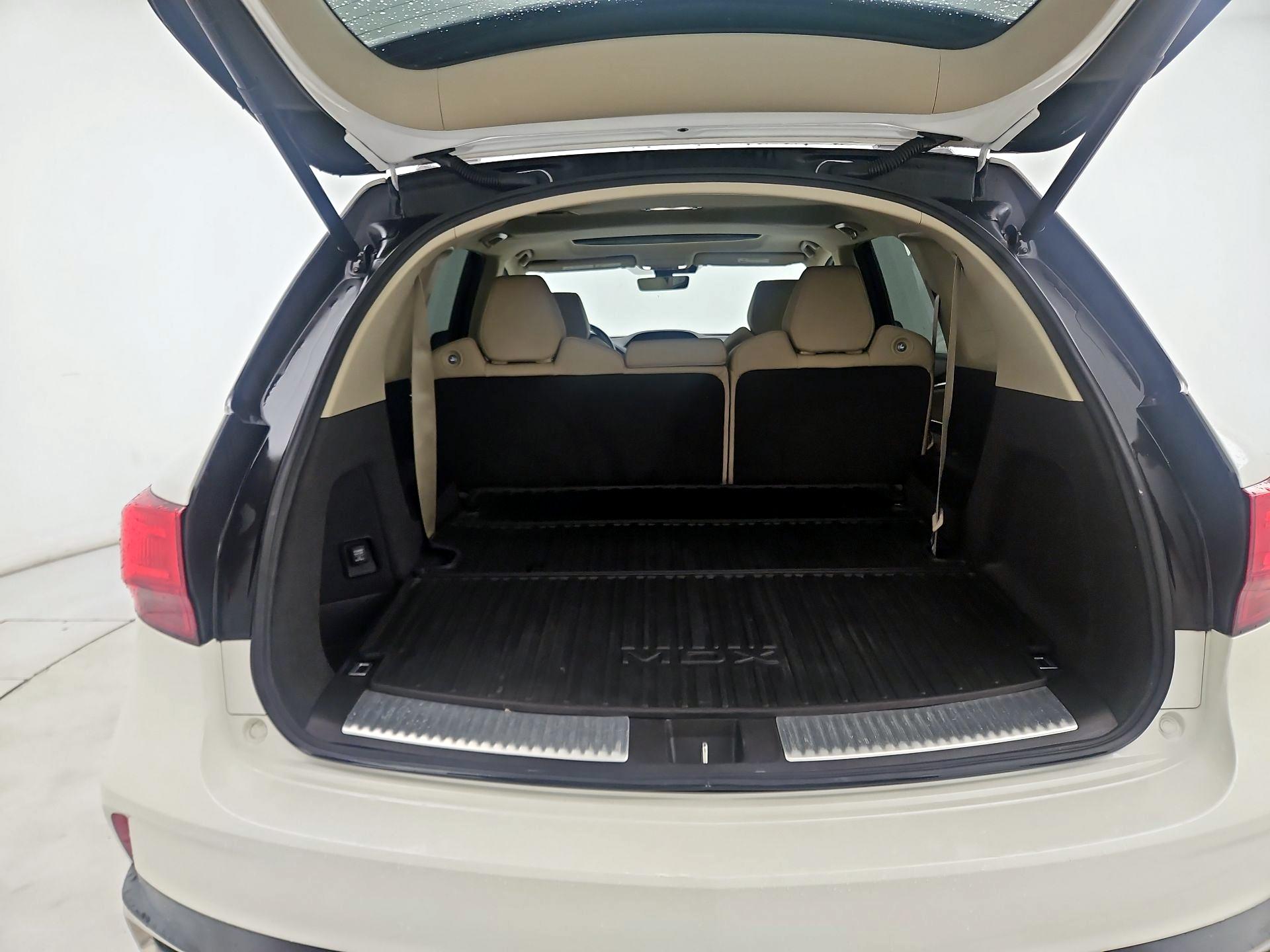 Thumbnail: 2017 Acura MDX - 20