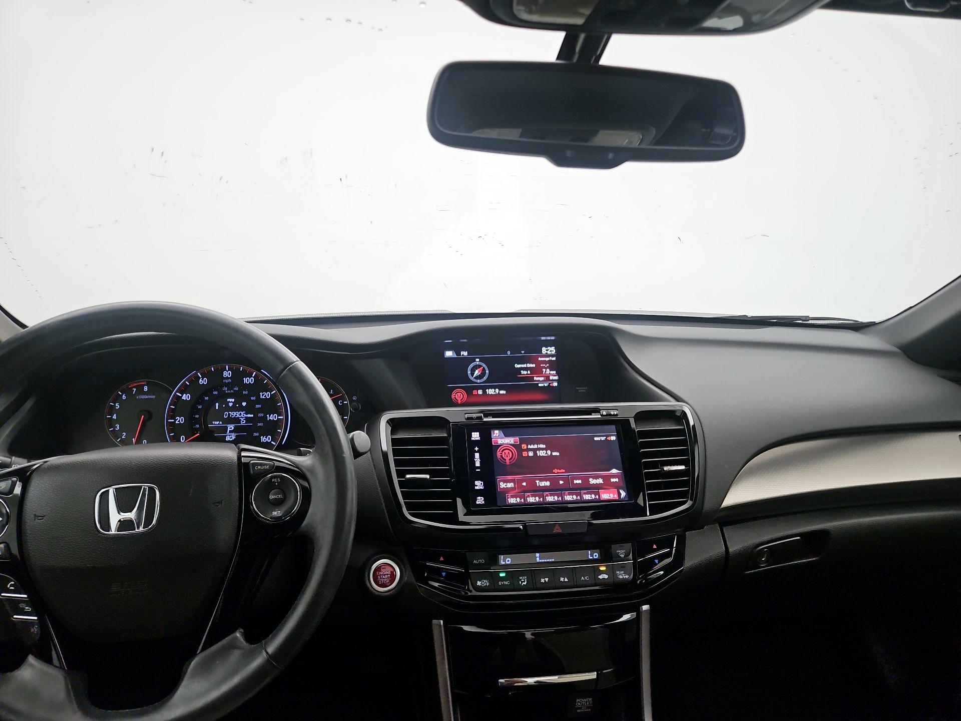 Thumbnail: 2016 Honda Accord - 9