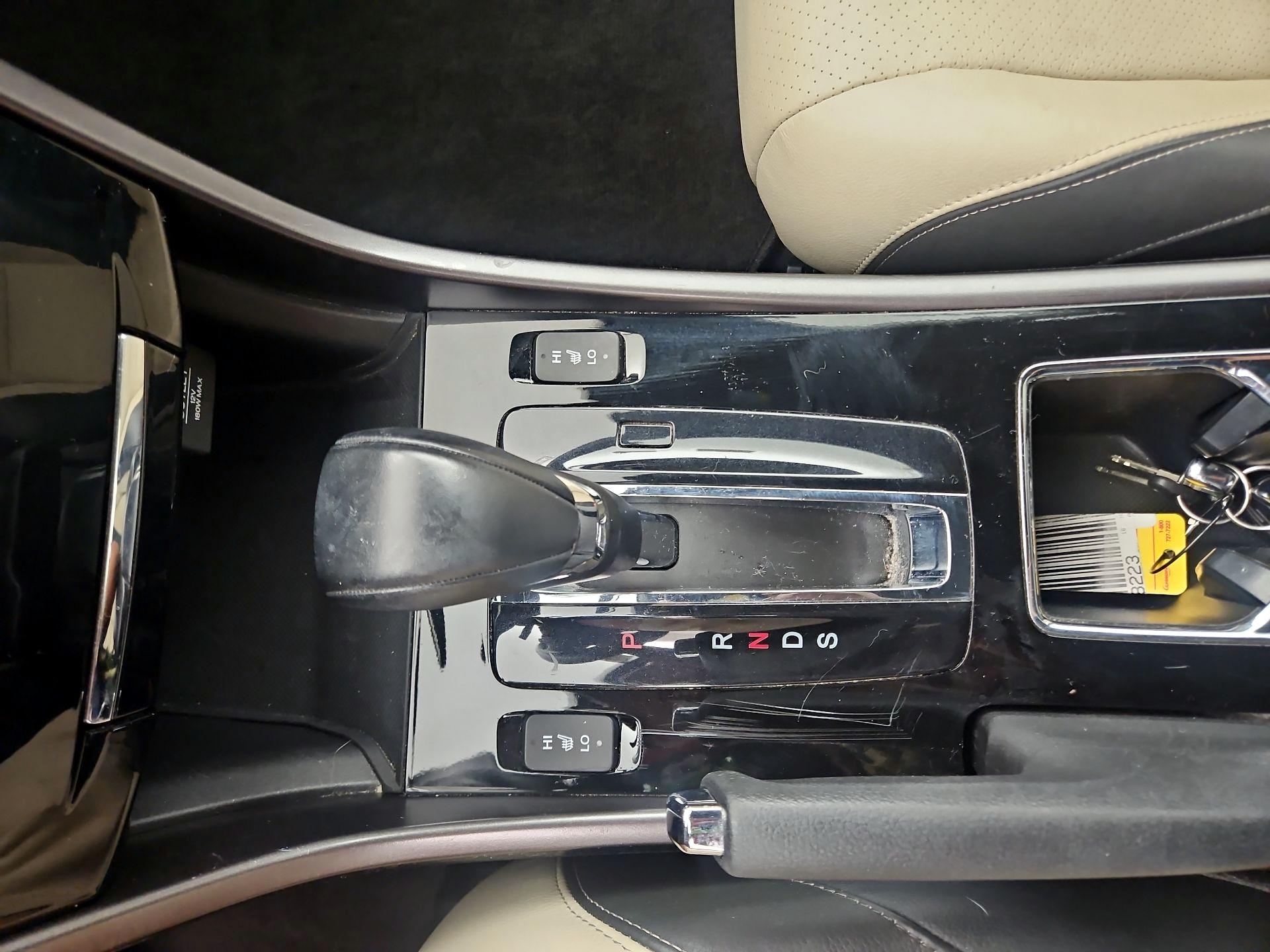 Thumbnail: 2016 Honda Accord - 17