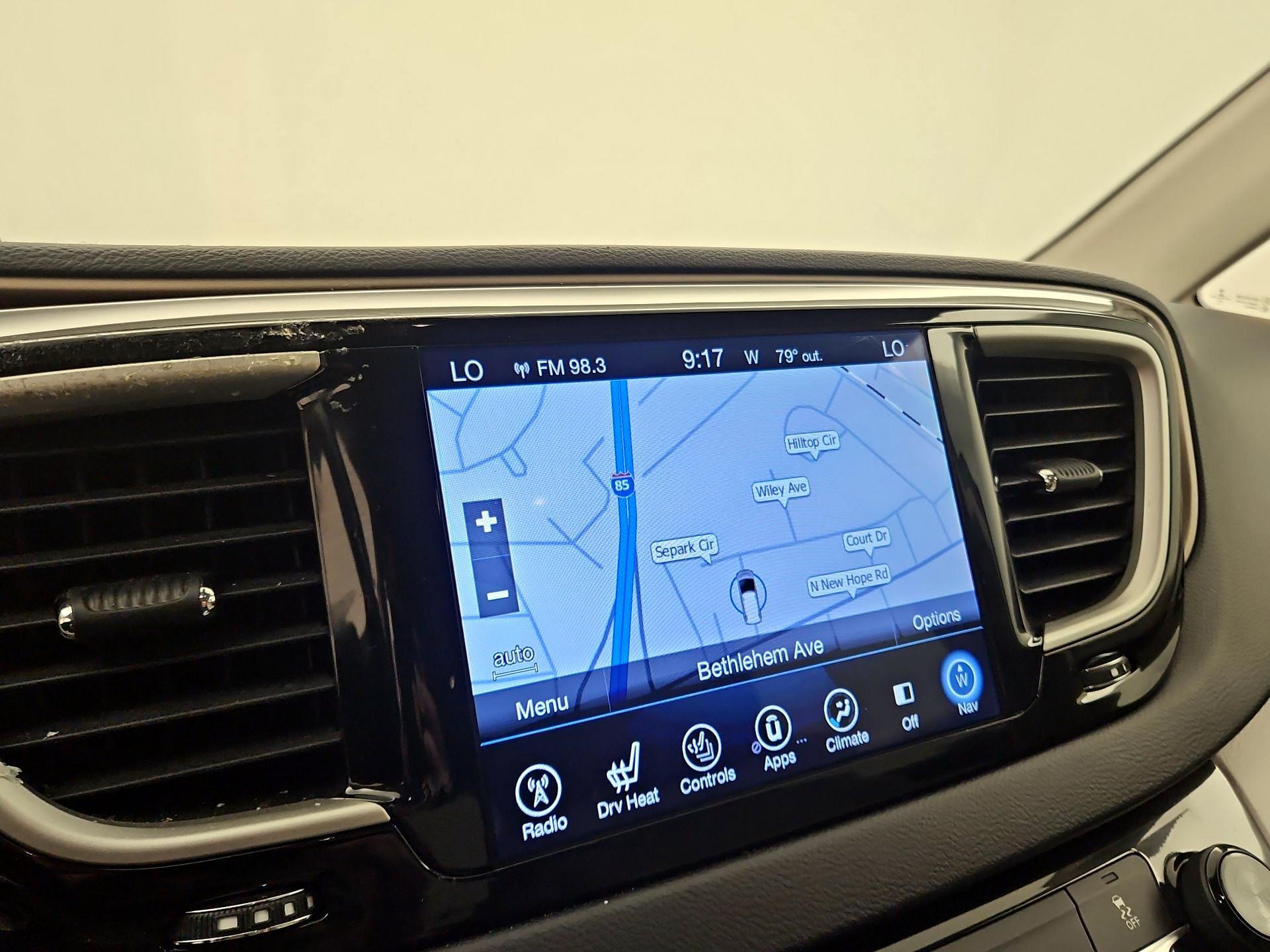 Thumbnail: 2017 Chrysler Pacifica - 14