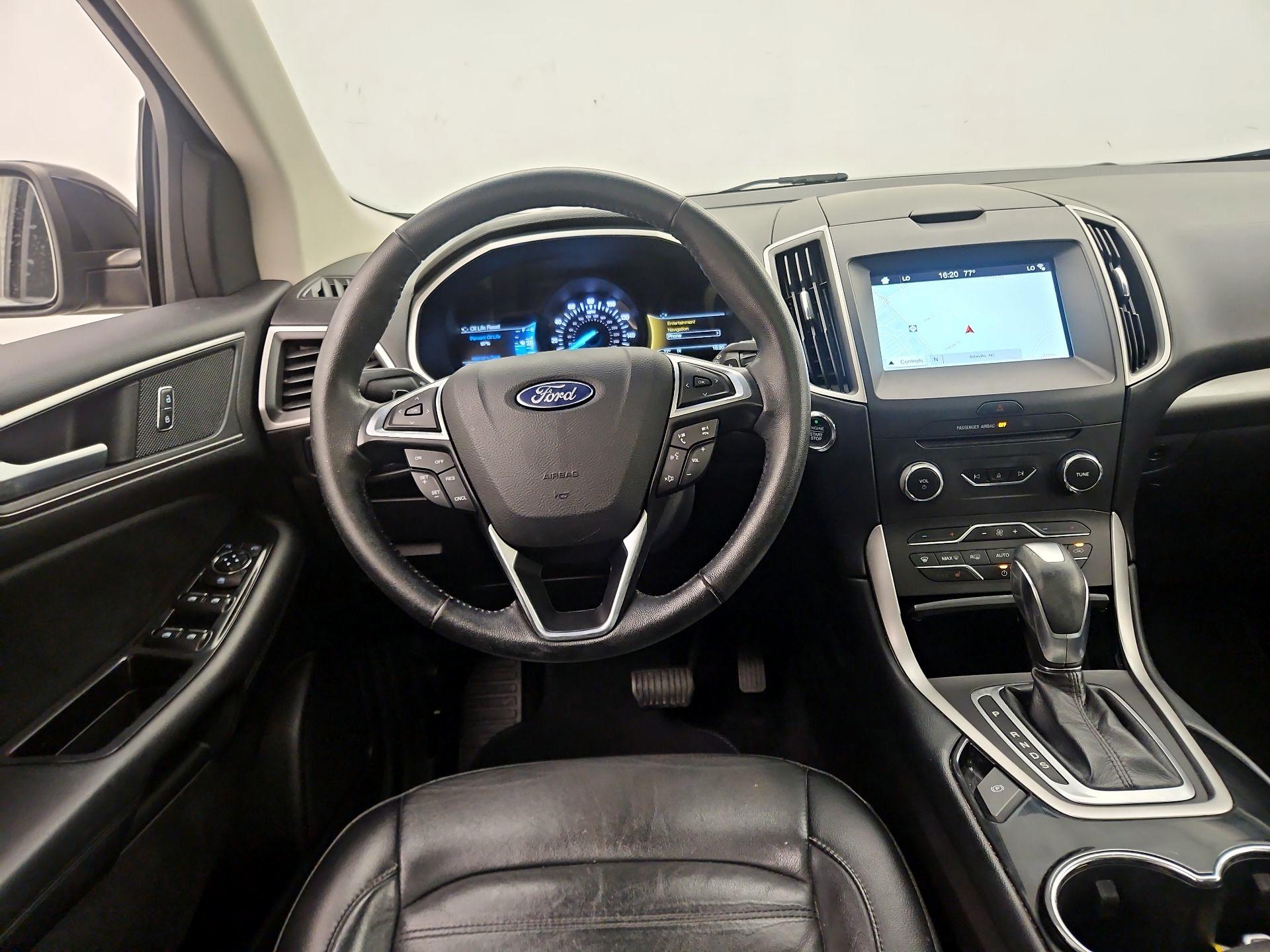 Thumbnail: 2017 Ford Edge - 10