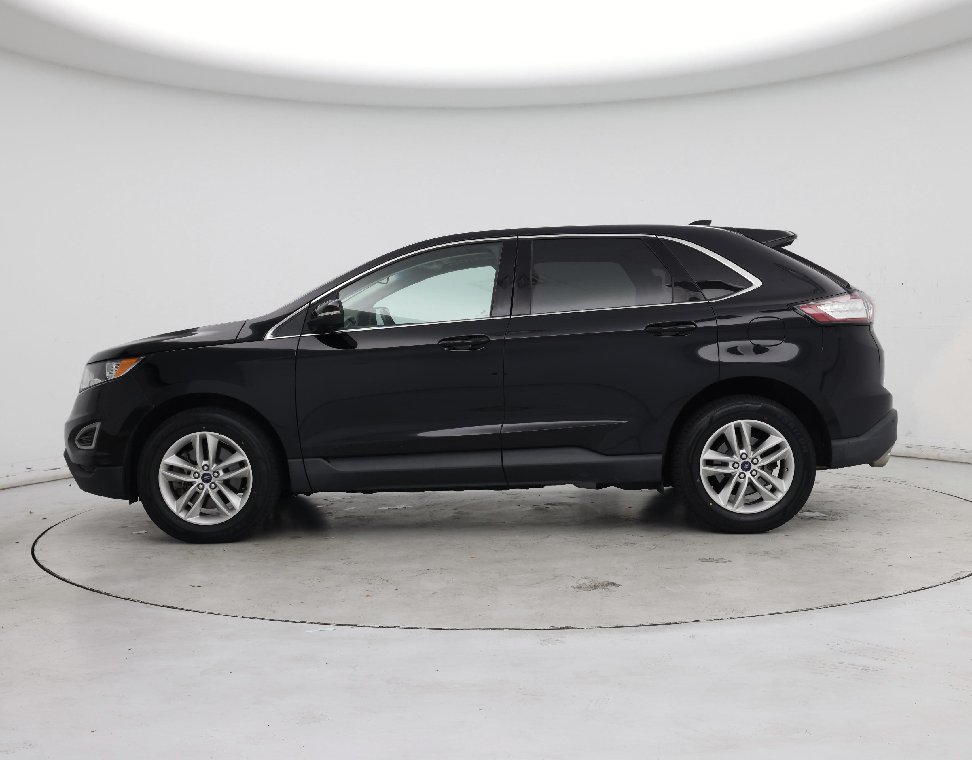 Thumbnail: 2017 Ford Edge - 3