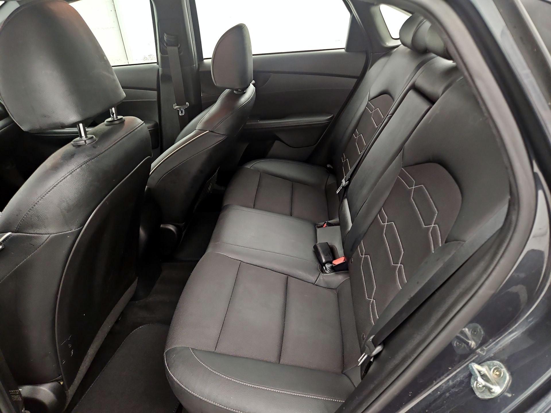 Thumbnail: 2020 Kia Forte - 19