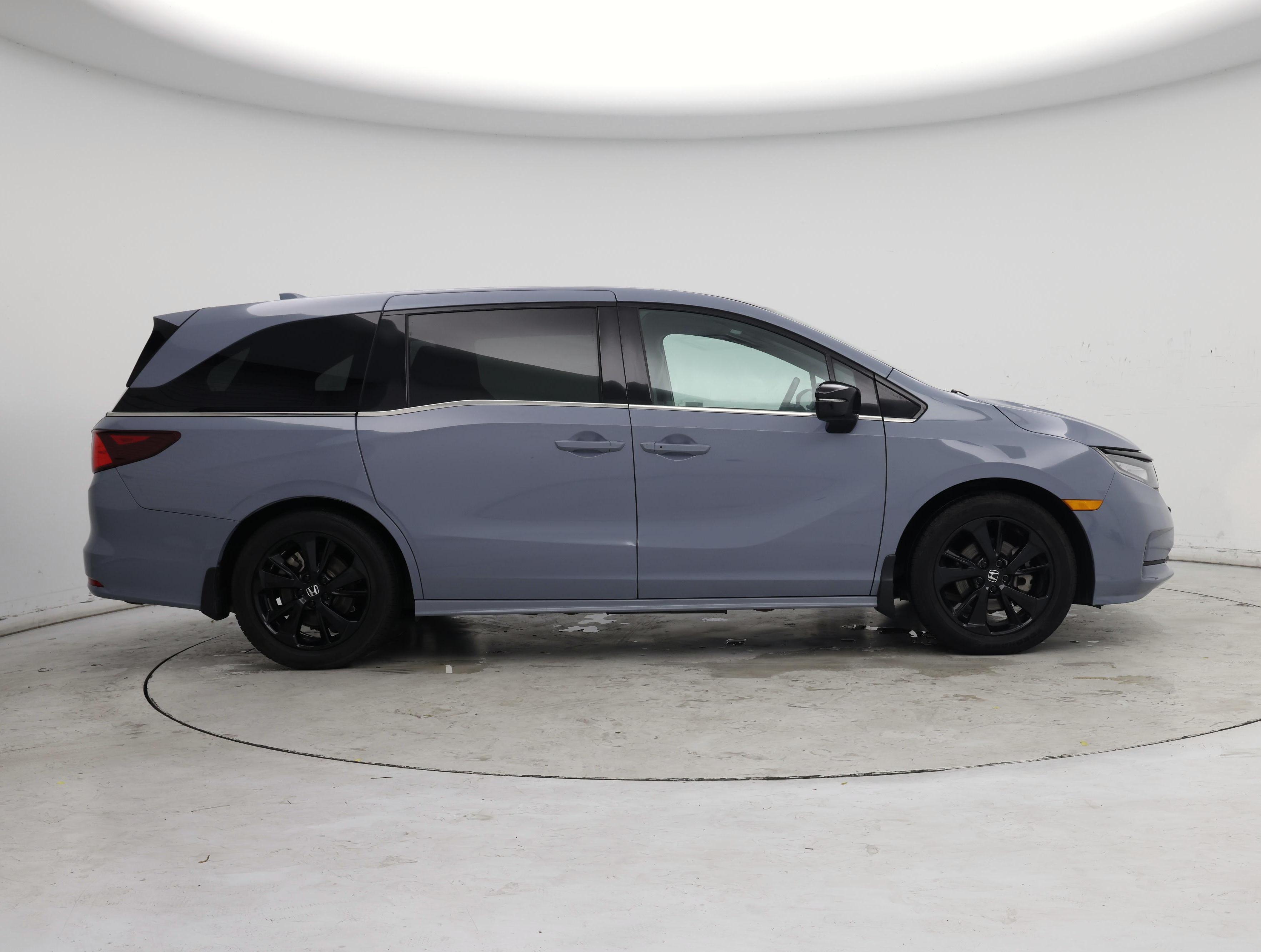 Thumbnail: 2023 Honda Odyssey - 7