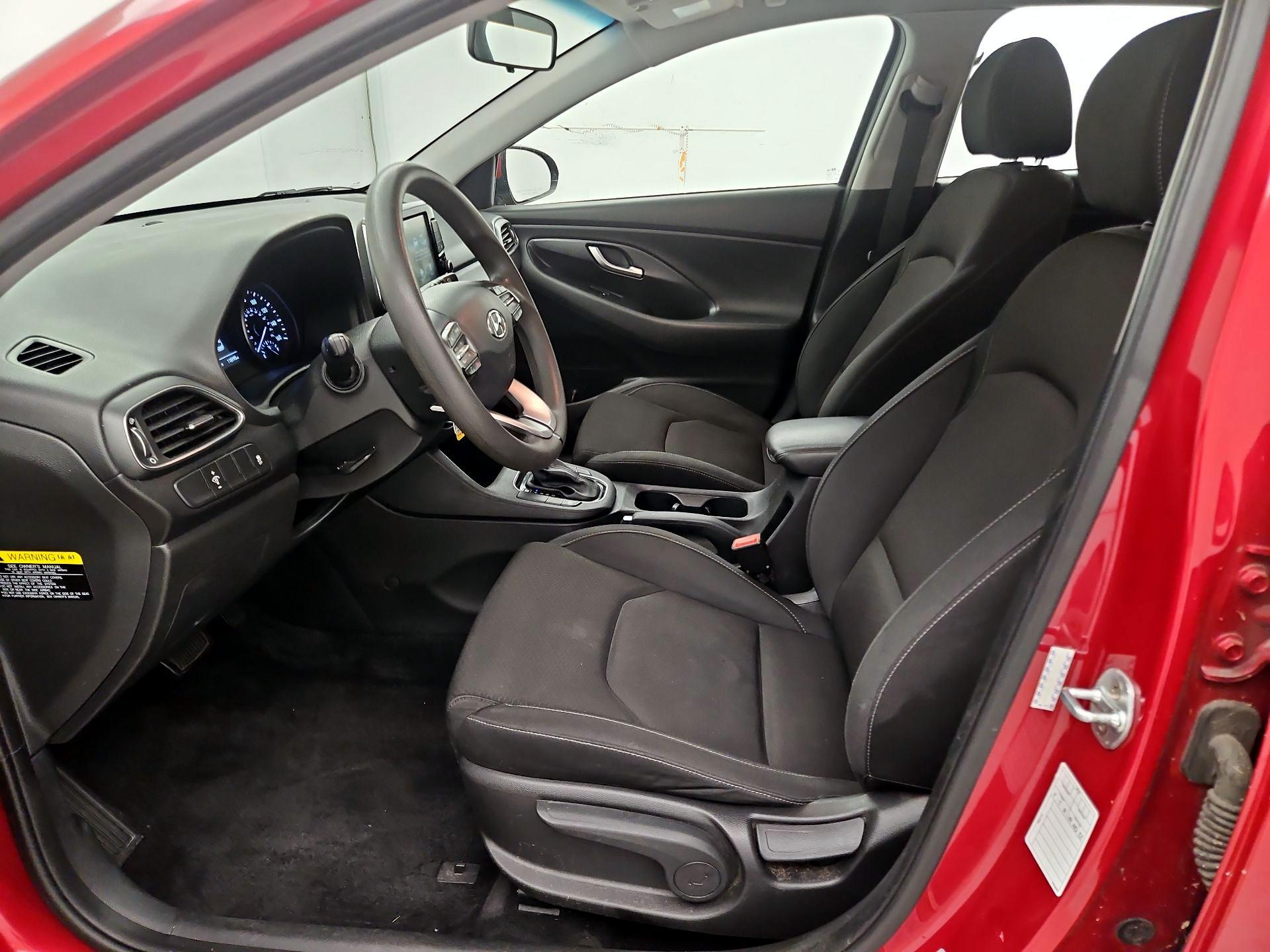 Thumbnail: 2018 Hyundai Elantra - 11