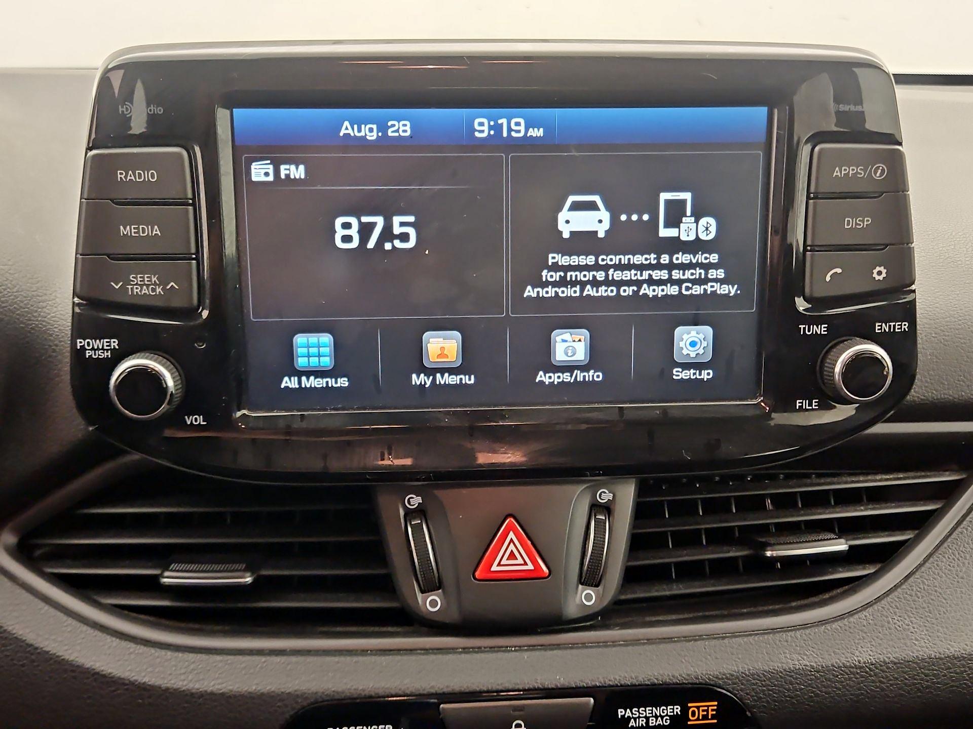Thumbnail: 2018 Hyundai Elantra - 15