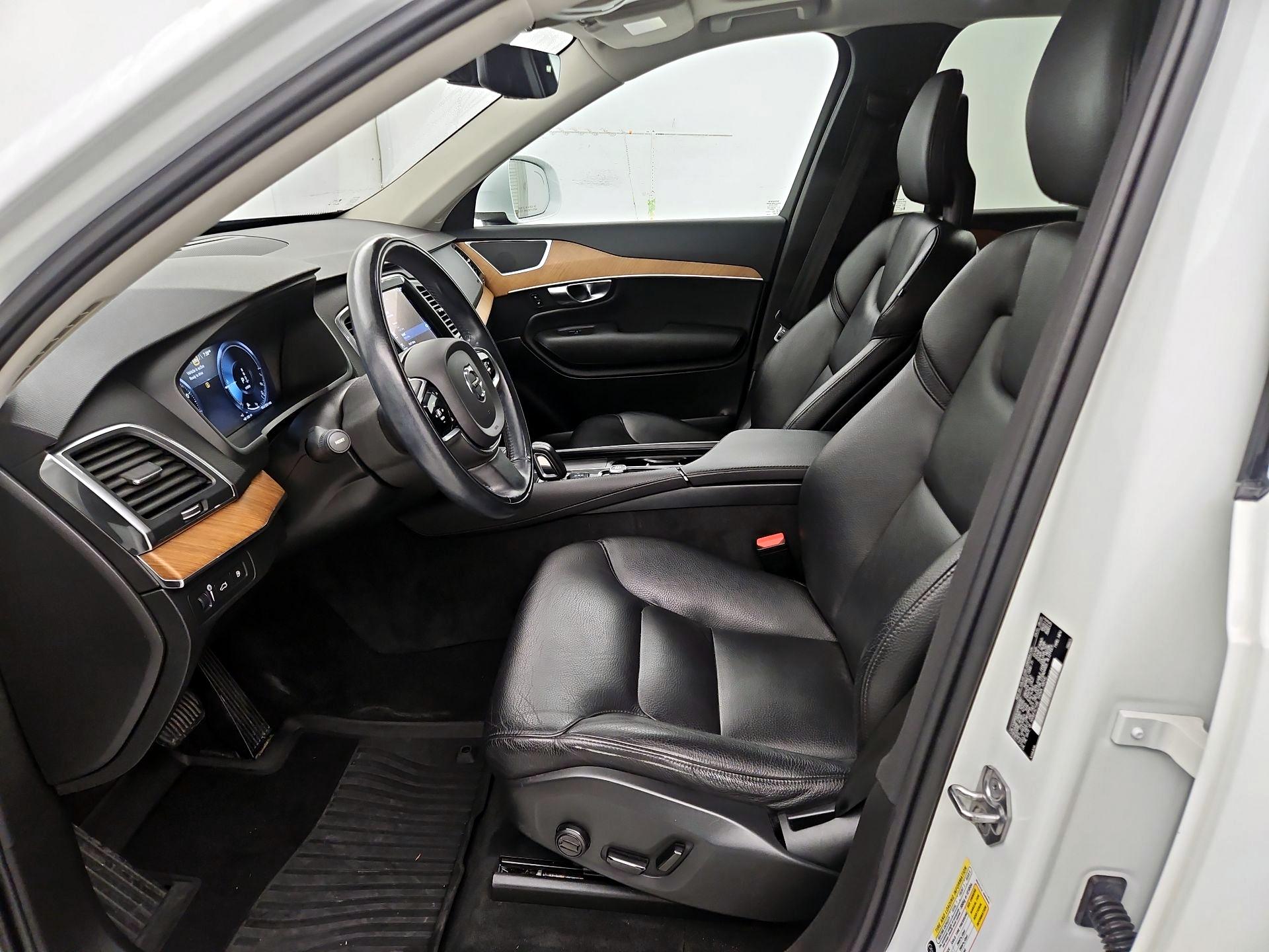 Thumbnail: 2021 Volvo XC90 - 11