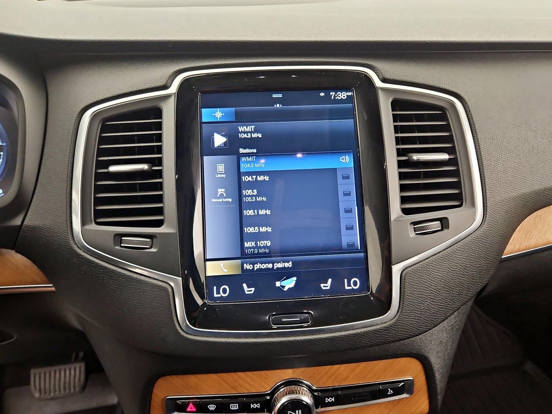 Thumbnail: 2021 Volvo XC90 - 15