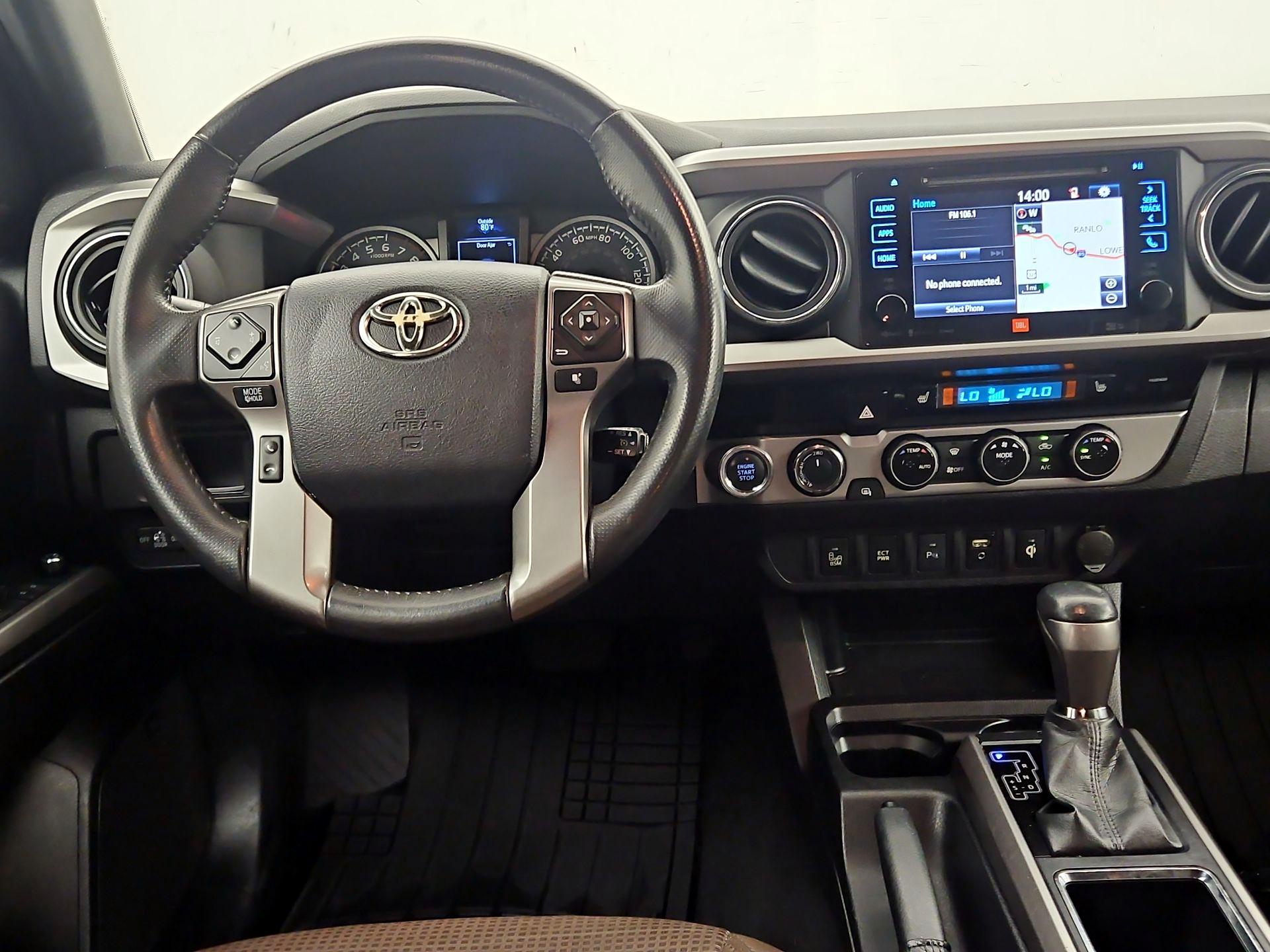 Thumbnail: 2017 Toyota Tacoma - 10