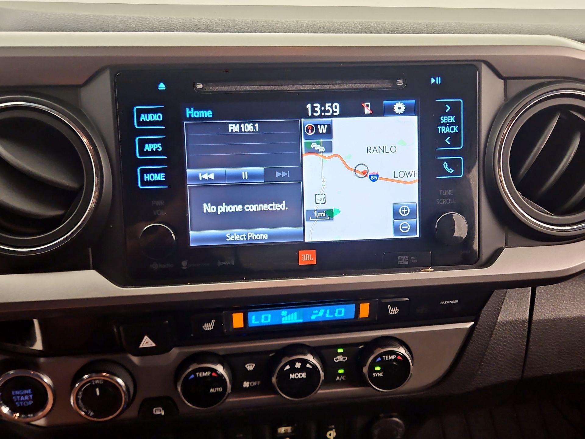 Thumbnail: 2017 Toyota Tacoma - 15