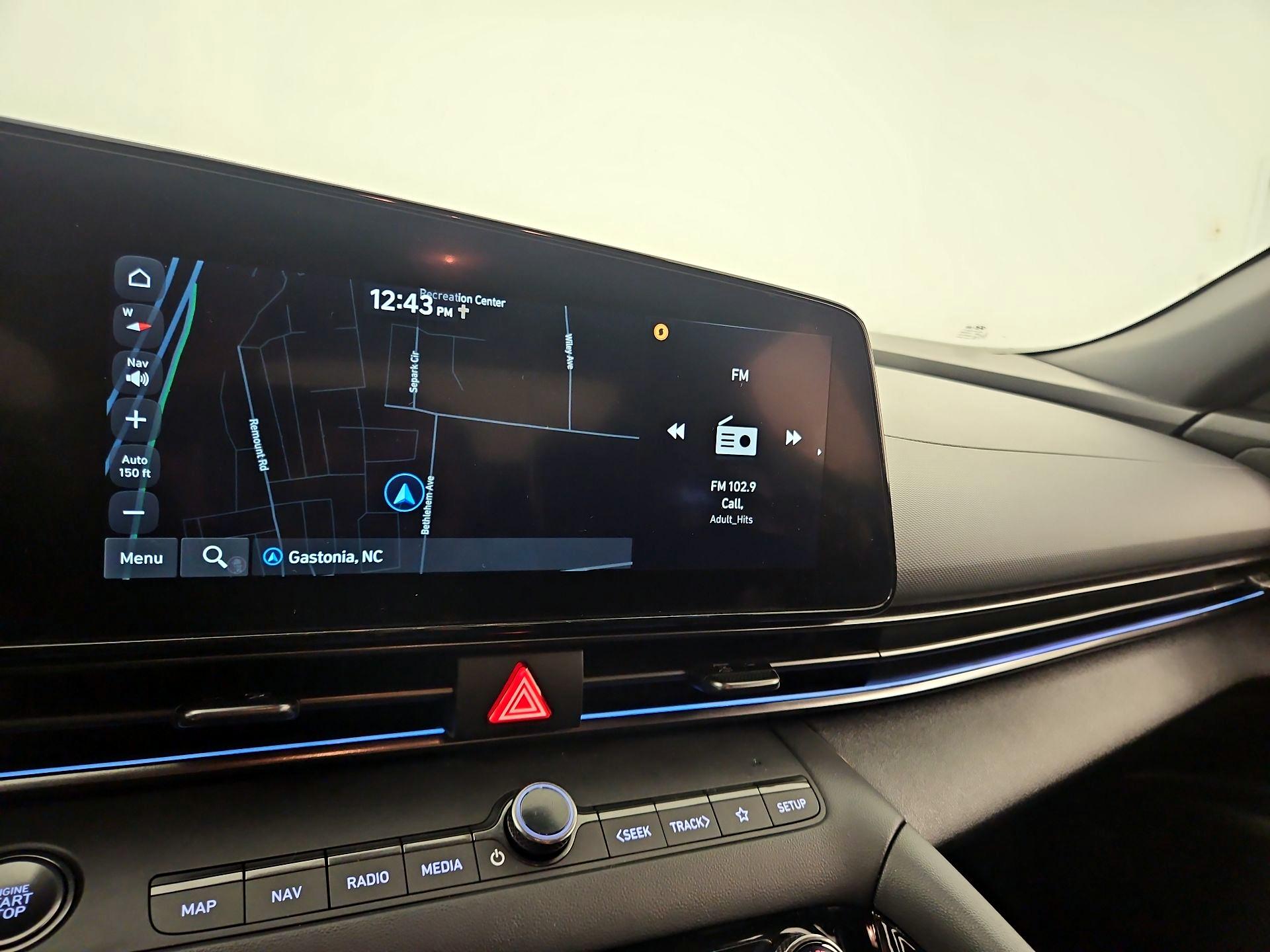 Thumbnail: 2022 Hyundai Elantra - 14