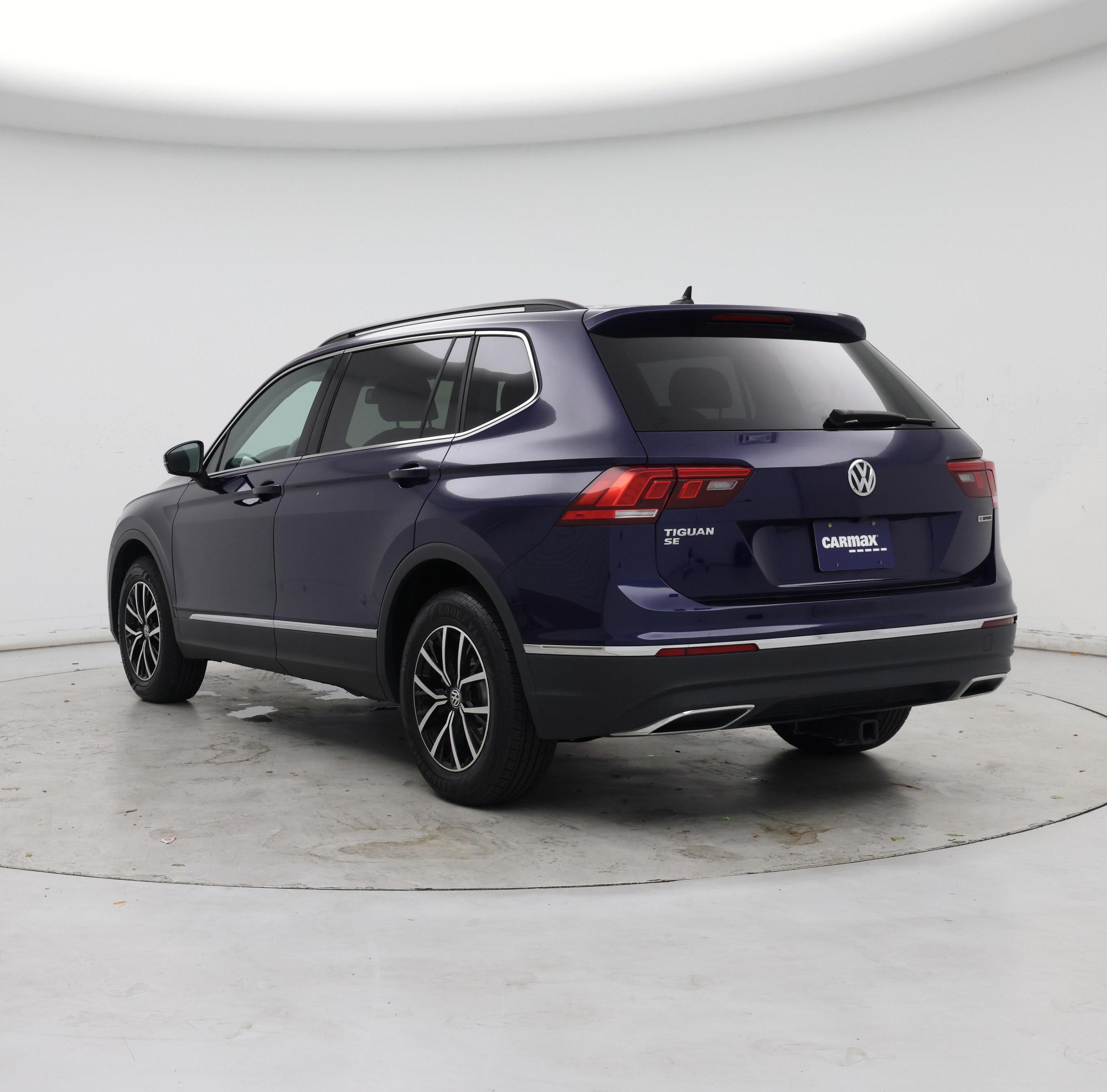 Thumbnail: 2021 Volkswagen Tiguan - 2