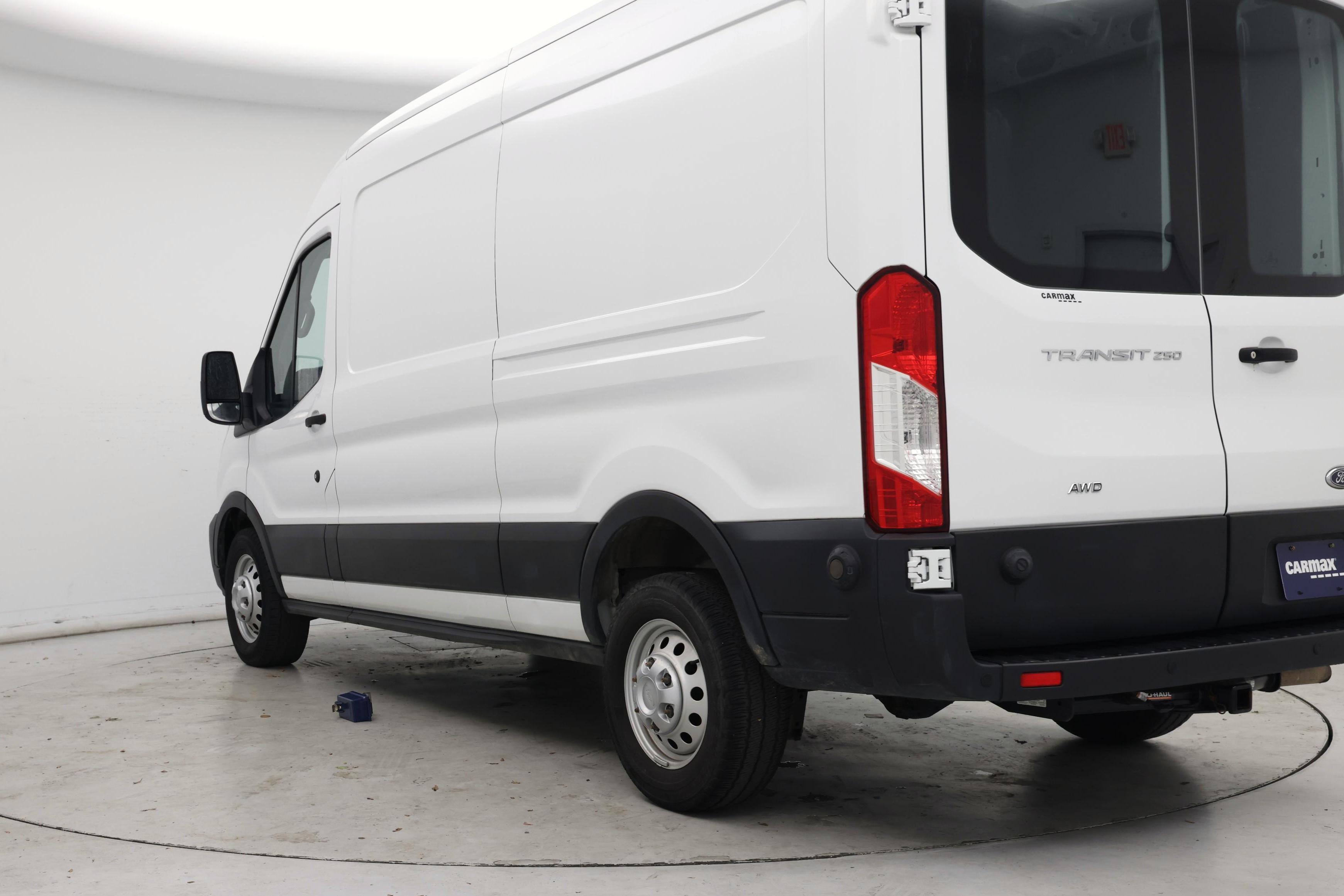 Thumbnail: 2020 Ford Transit Series - 2