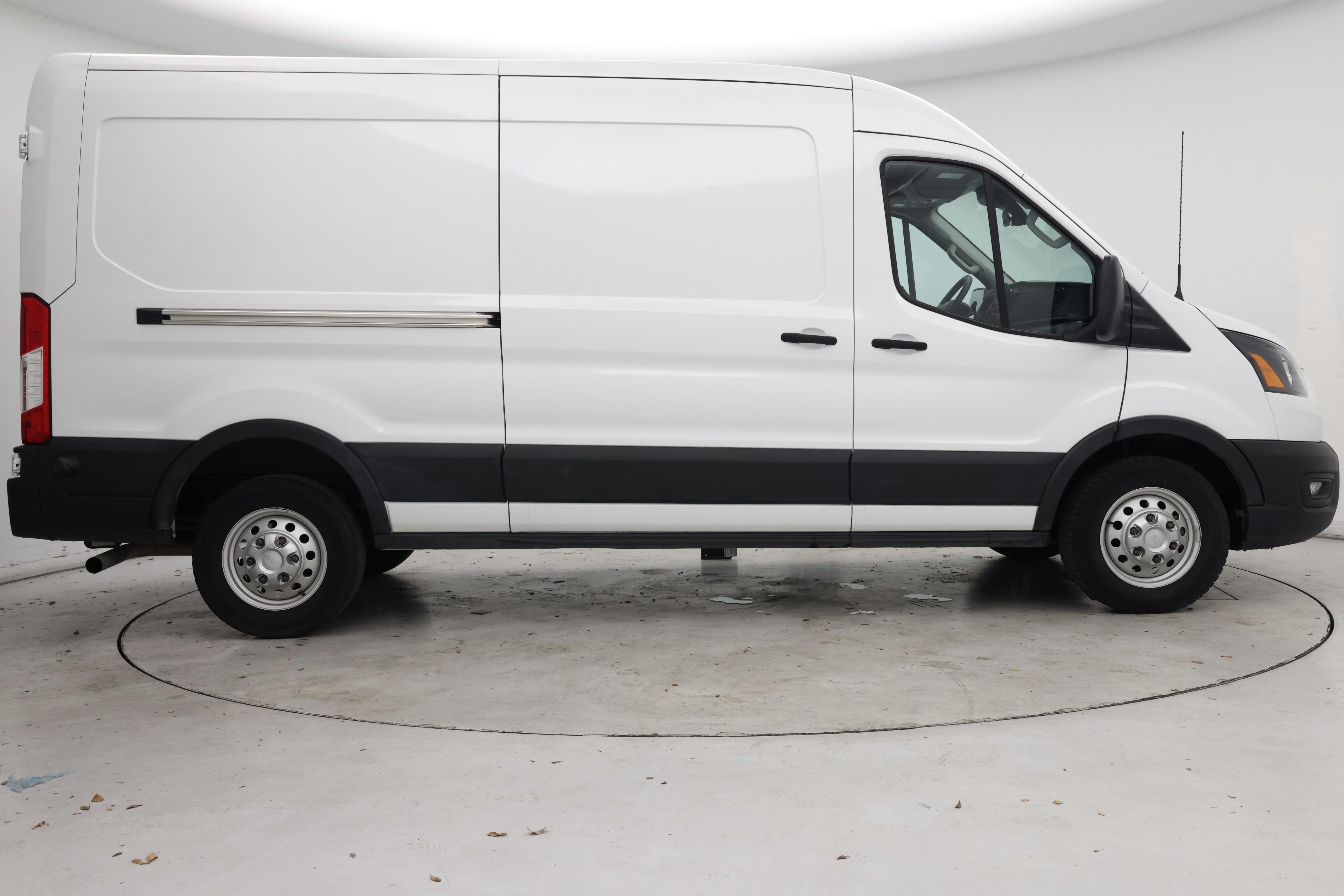 Thumbnail: 2020 Ford Transit Series - 7
