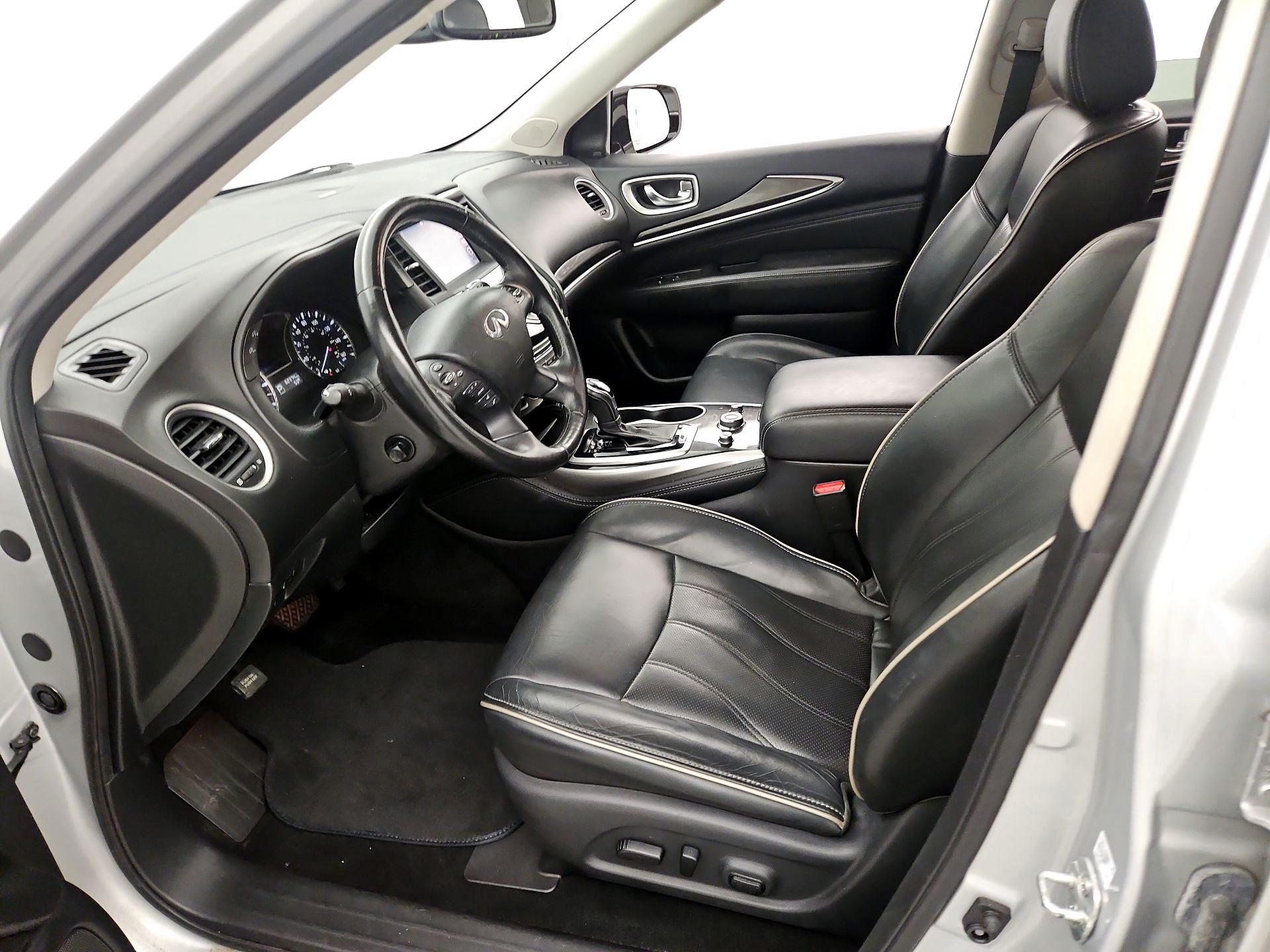 Thumbnail: 2019 INFINITI QX60 - 11