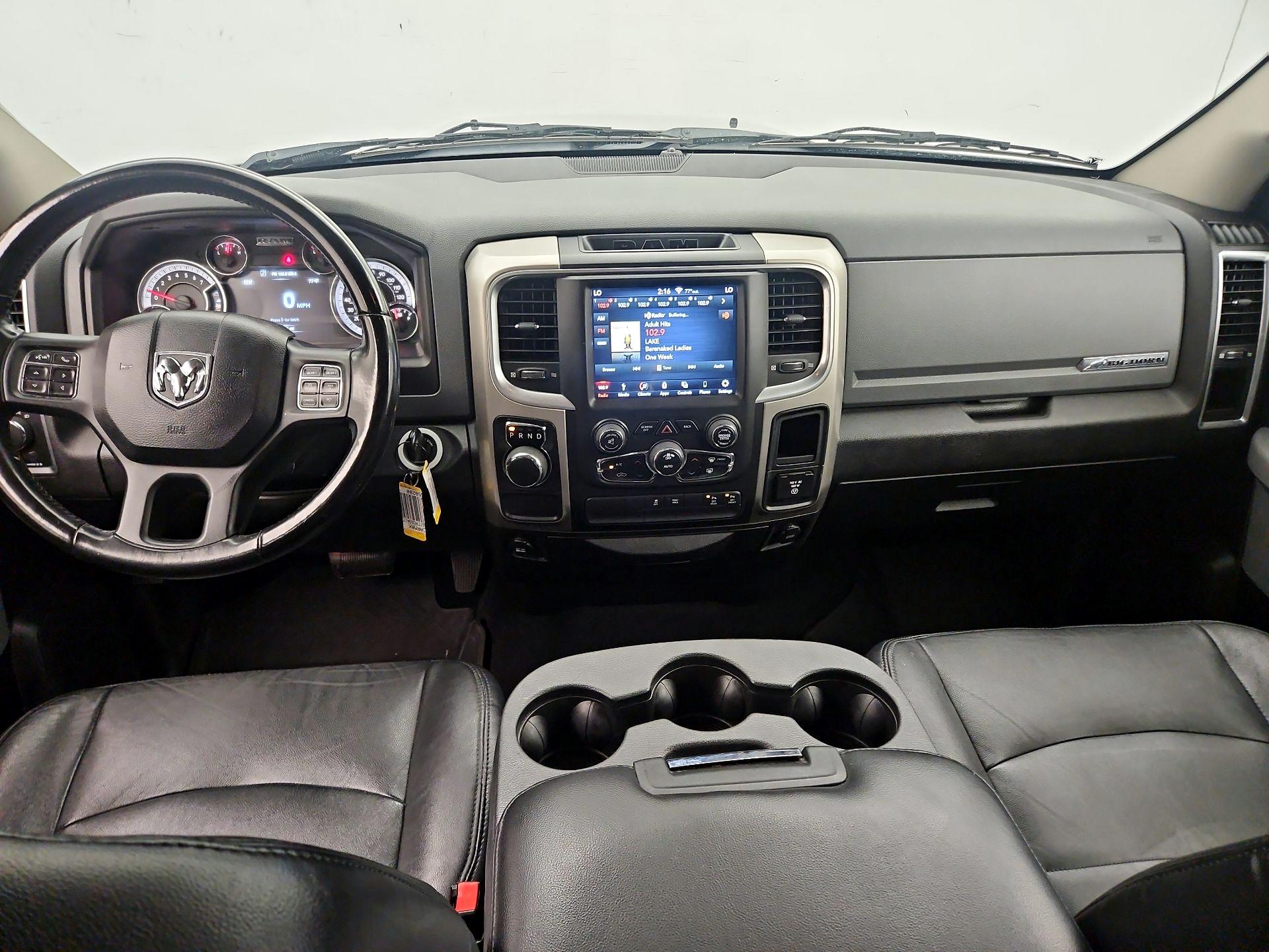 Thumbnail: 2019 RAM 1500 Classic - 9