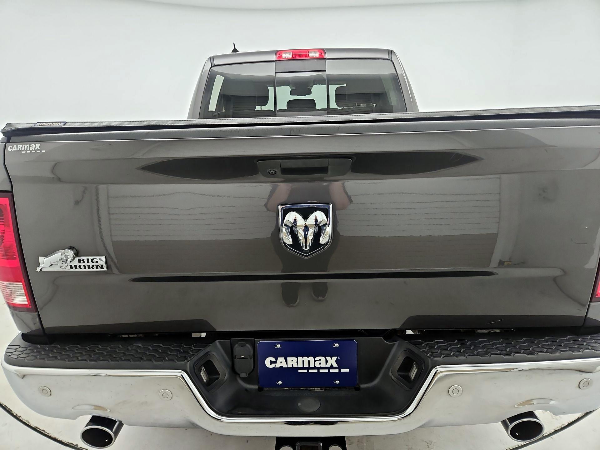Thumbnail: 2019 RAM 1500 Classic - 20