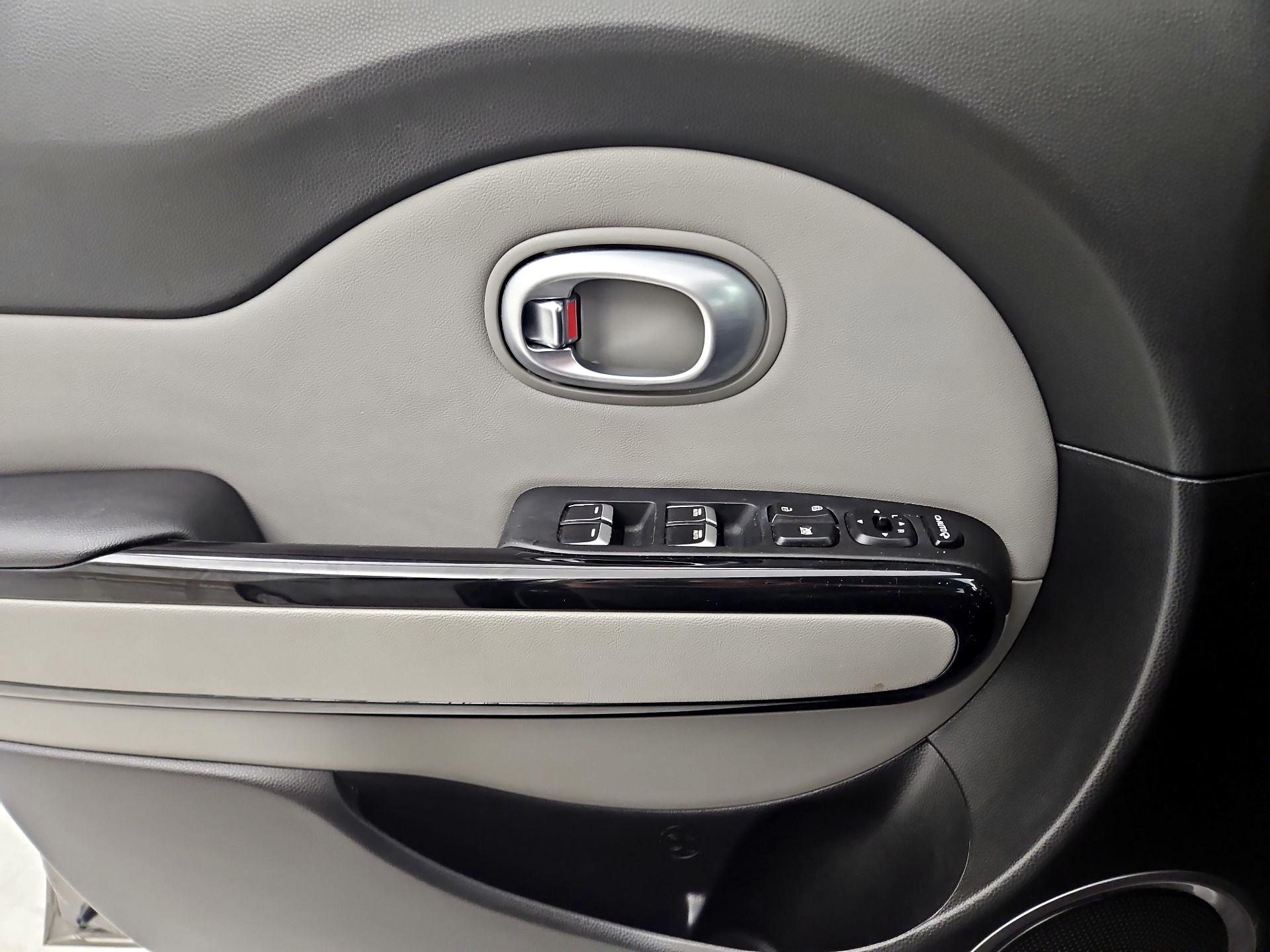 Thumbnail: 2019 Kia Soul - 12