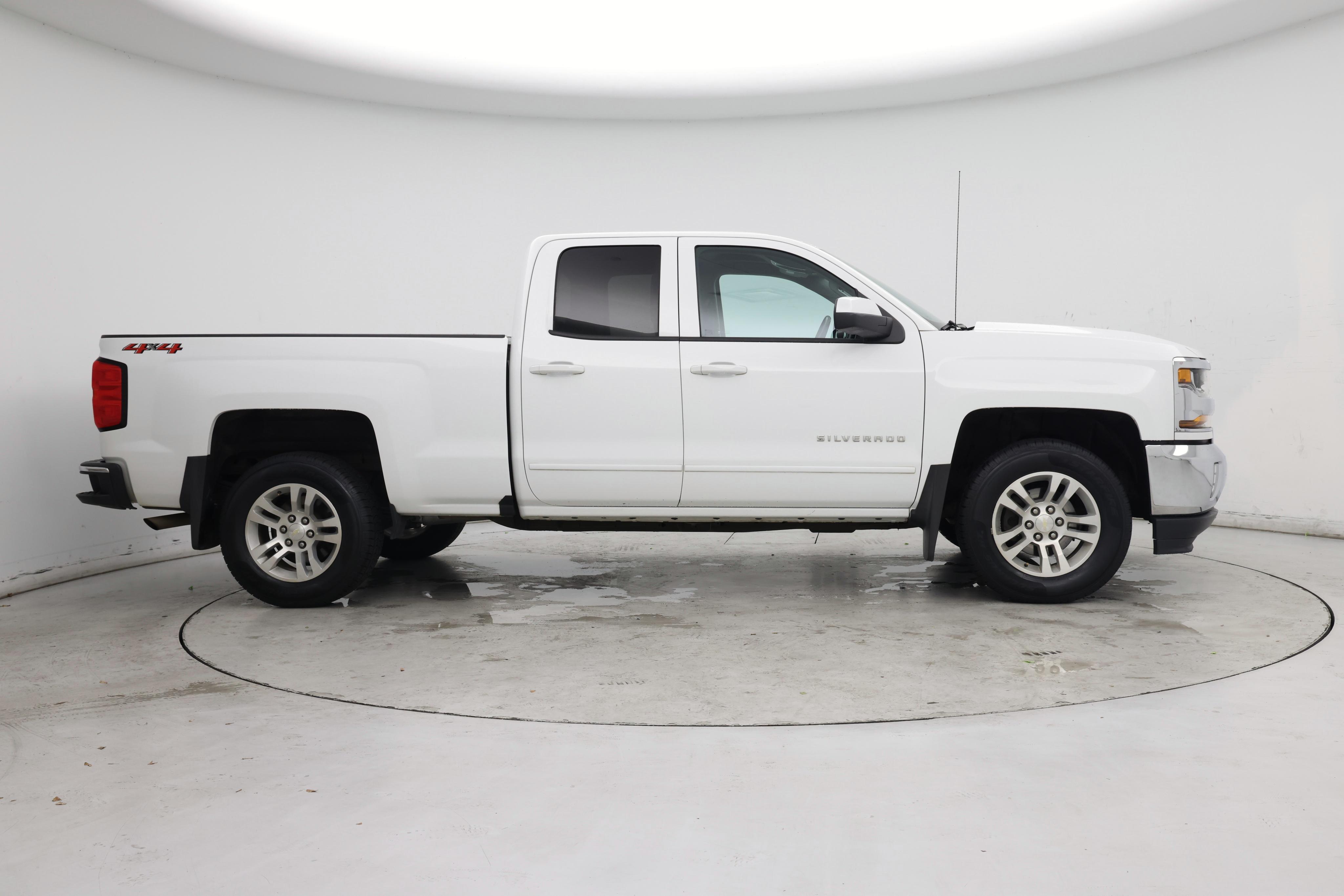 Thumbnail: 2019 Chevrolet Silverado 1500 - 7