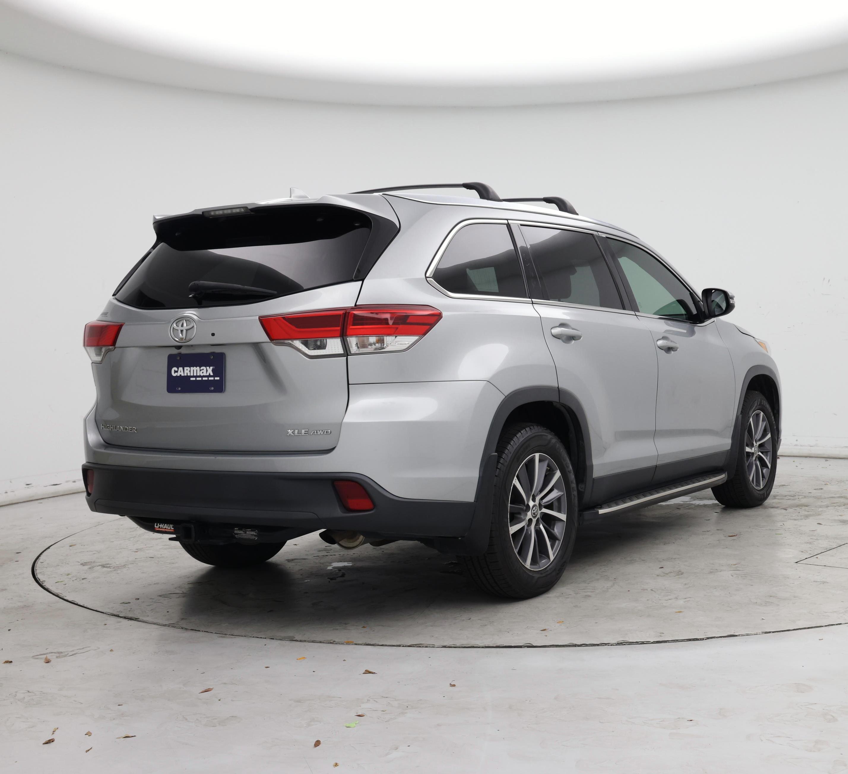 Thumbnail: 2019 Toyota Highlander - 8