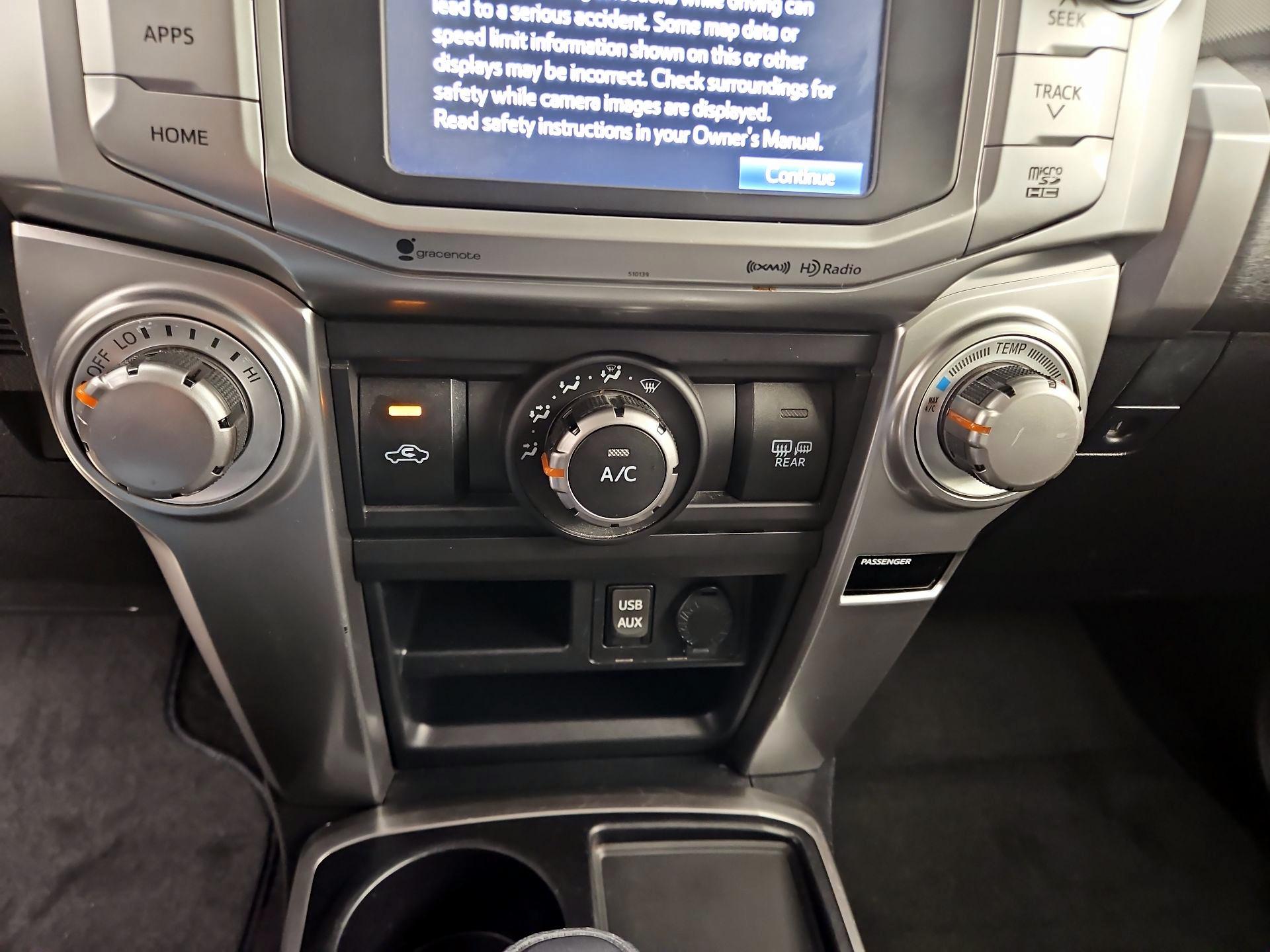 Thumbnail: 2016 Toyota 4Runner - 15