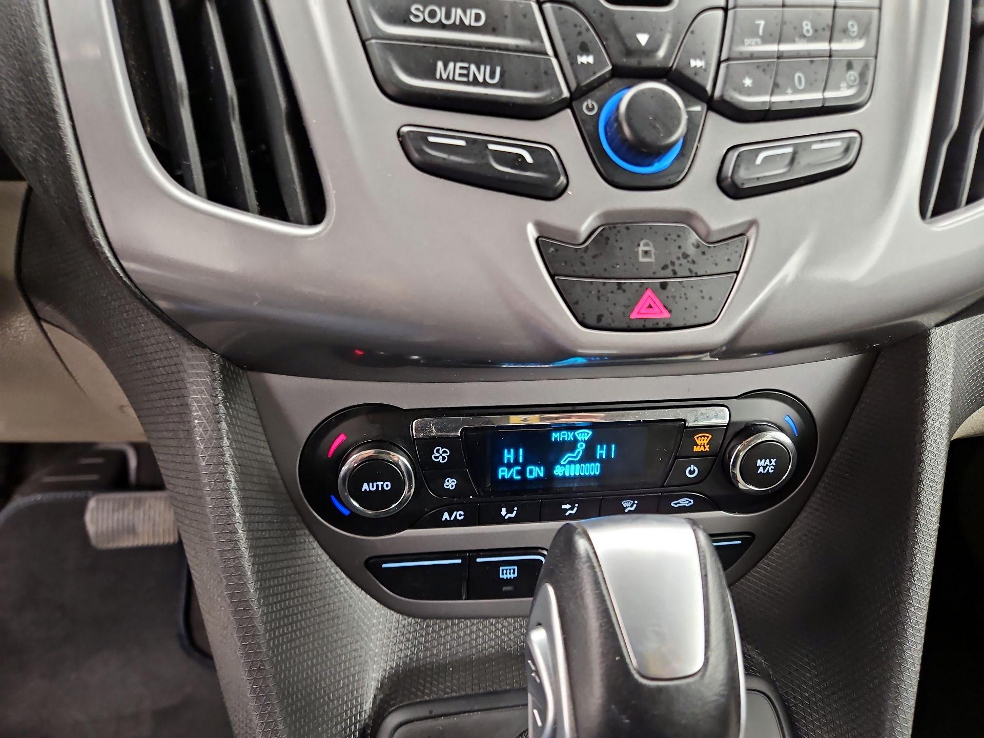 Thumbnail: 2016 Ford Transit Series - 14