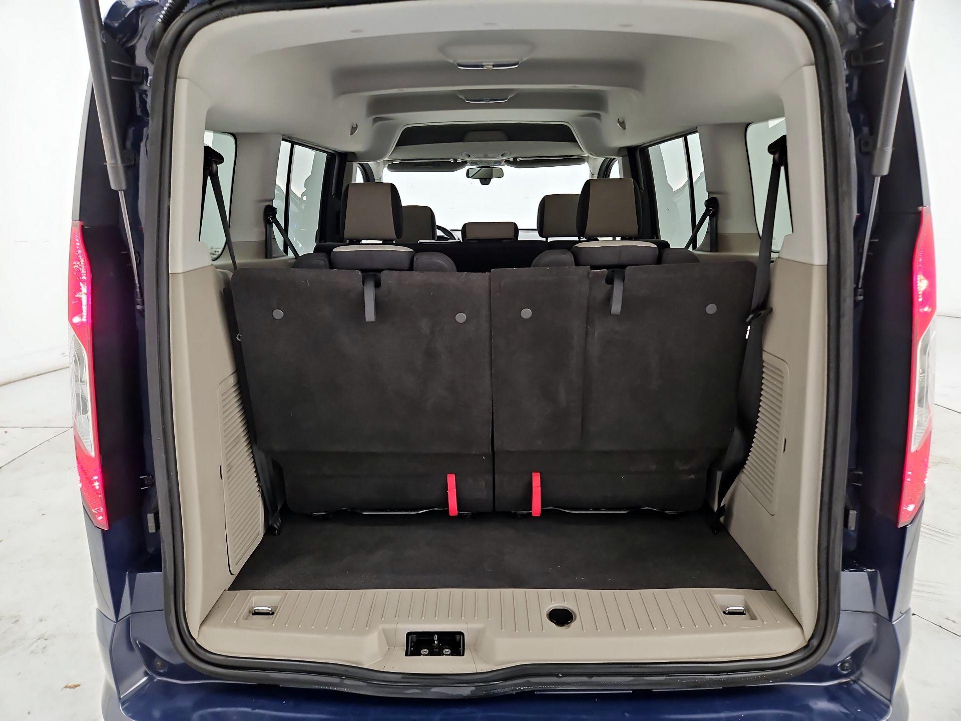 Thumbnail: 2016 Ford Transit Series - 19
