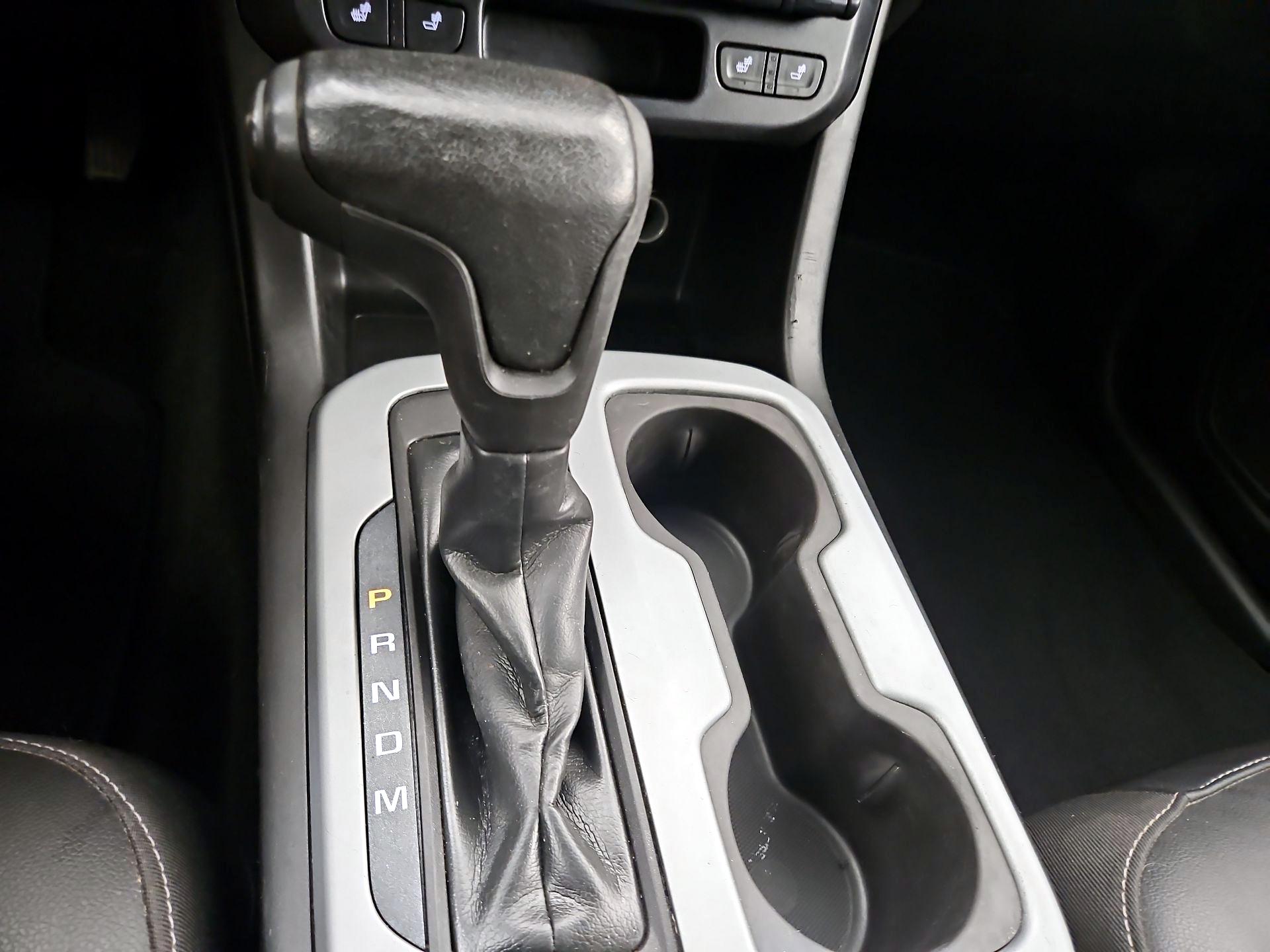 Thumbnail: 2015 Chevrolet Colorado - 17