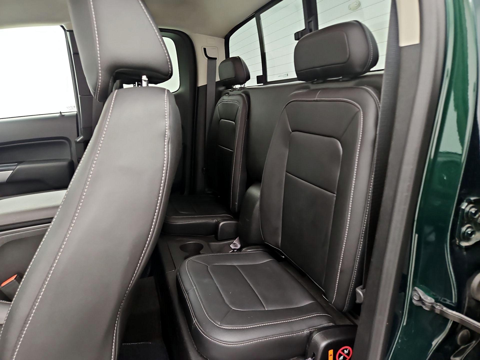 Thumbnail: 2015 Chevrolet Colorado - 19
