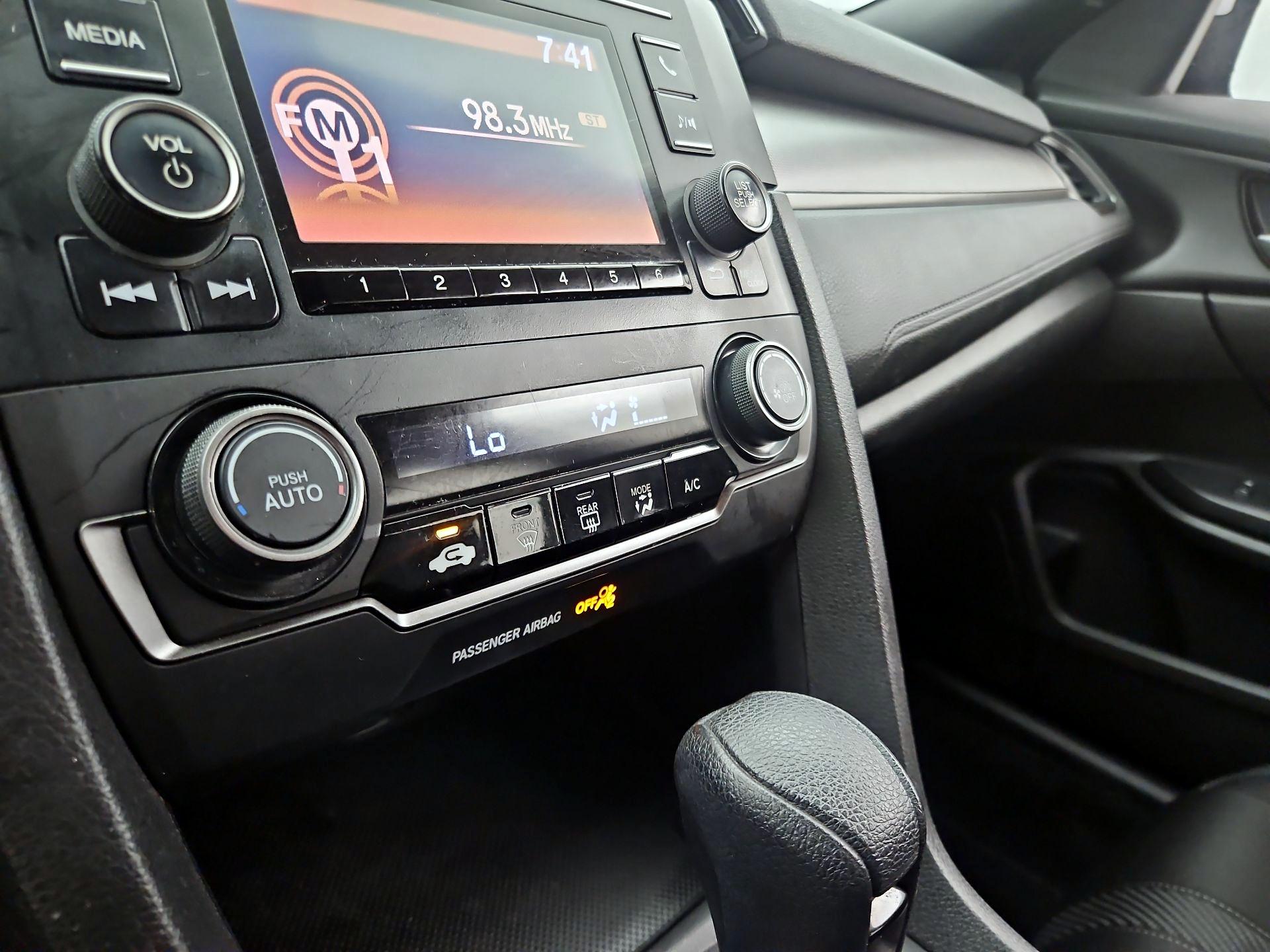 Thumbnail: 2017 Honda Civic - 16