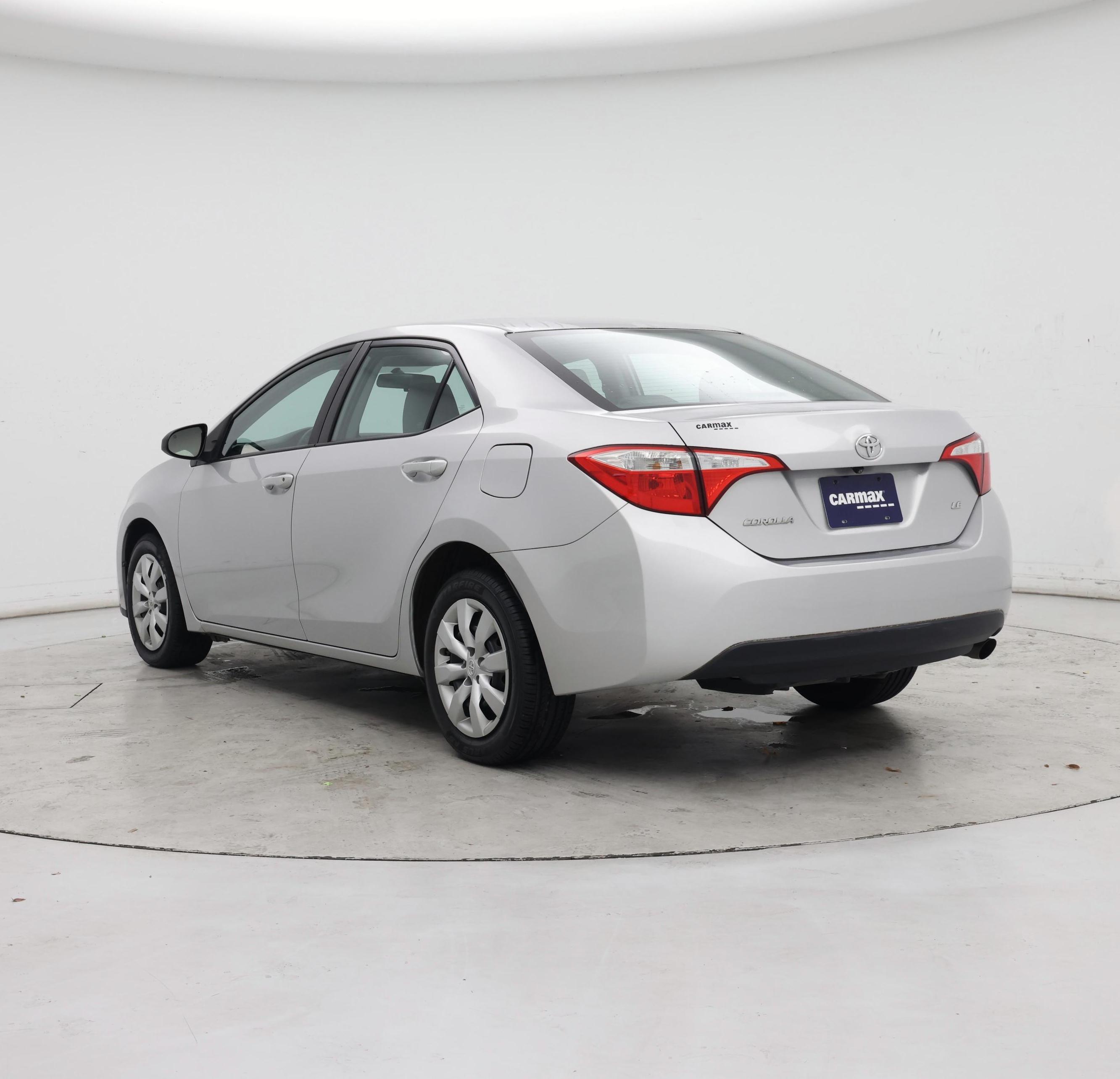 Thumbnail: 2015 Toyota Corolla - 2