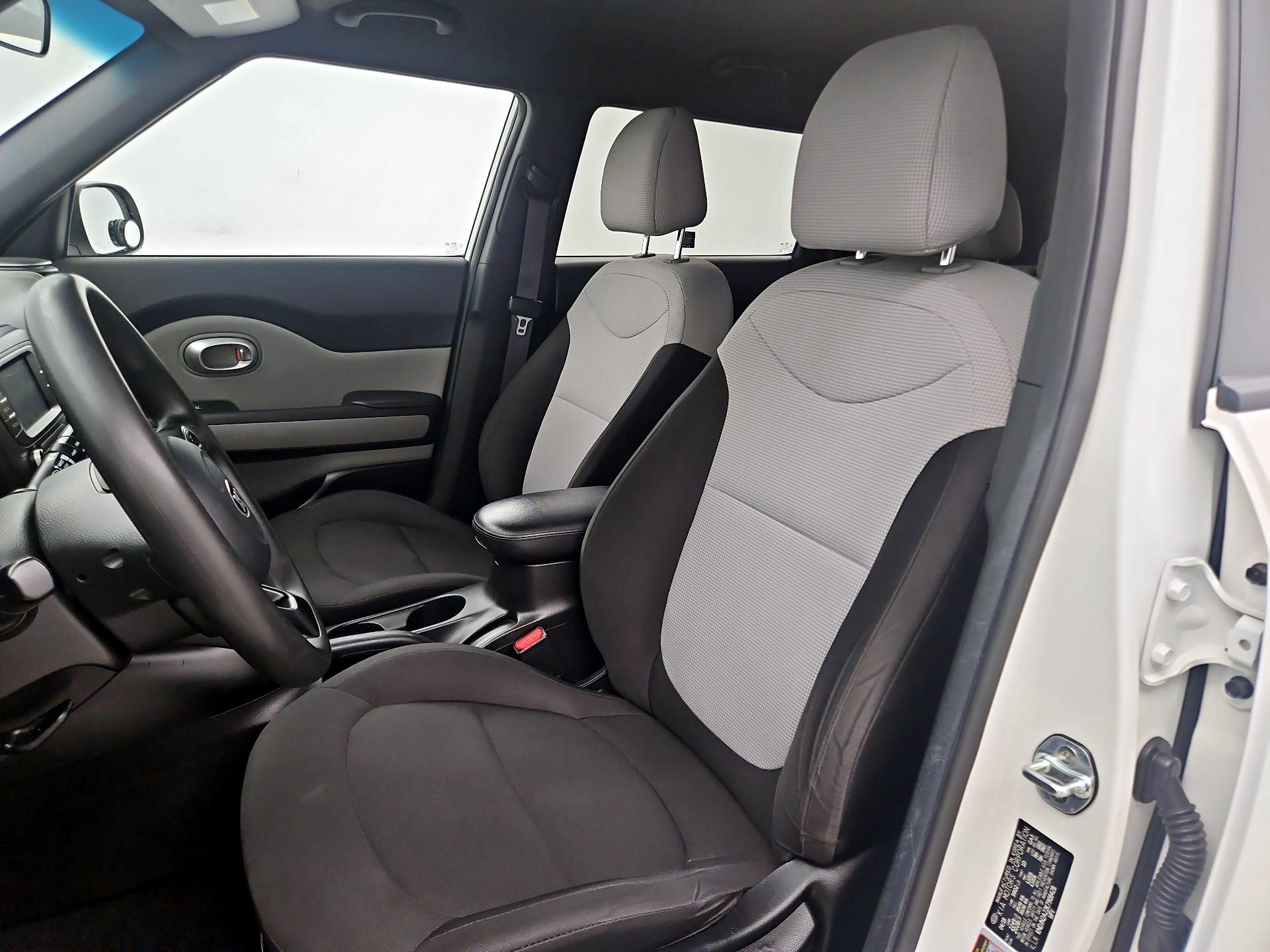 Thumbnail: 2019 Kia Soul - 11