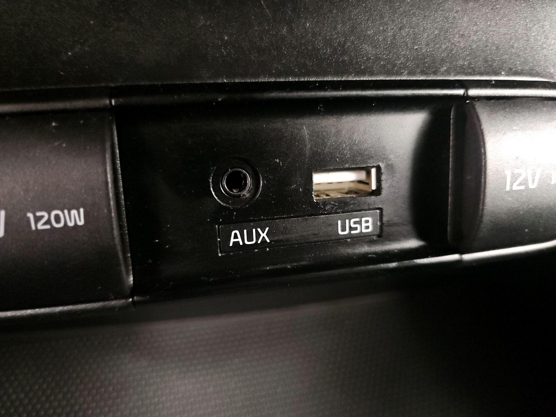 Thumbnail: 2019 Kia Soul - 18