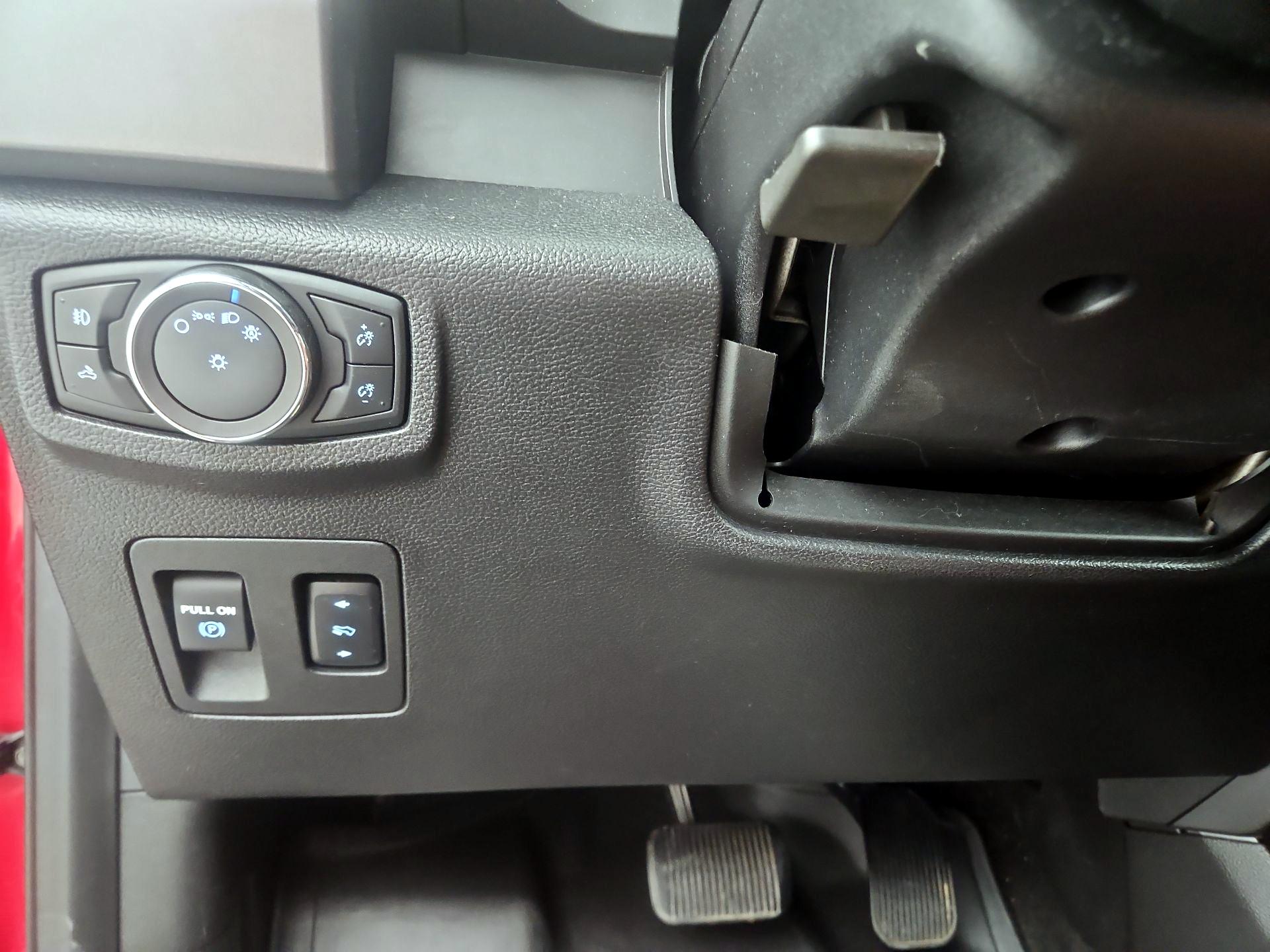 Thumbnail: 2018 Ford F-150 - 13