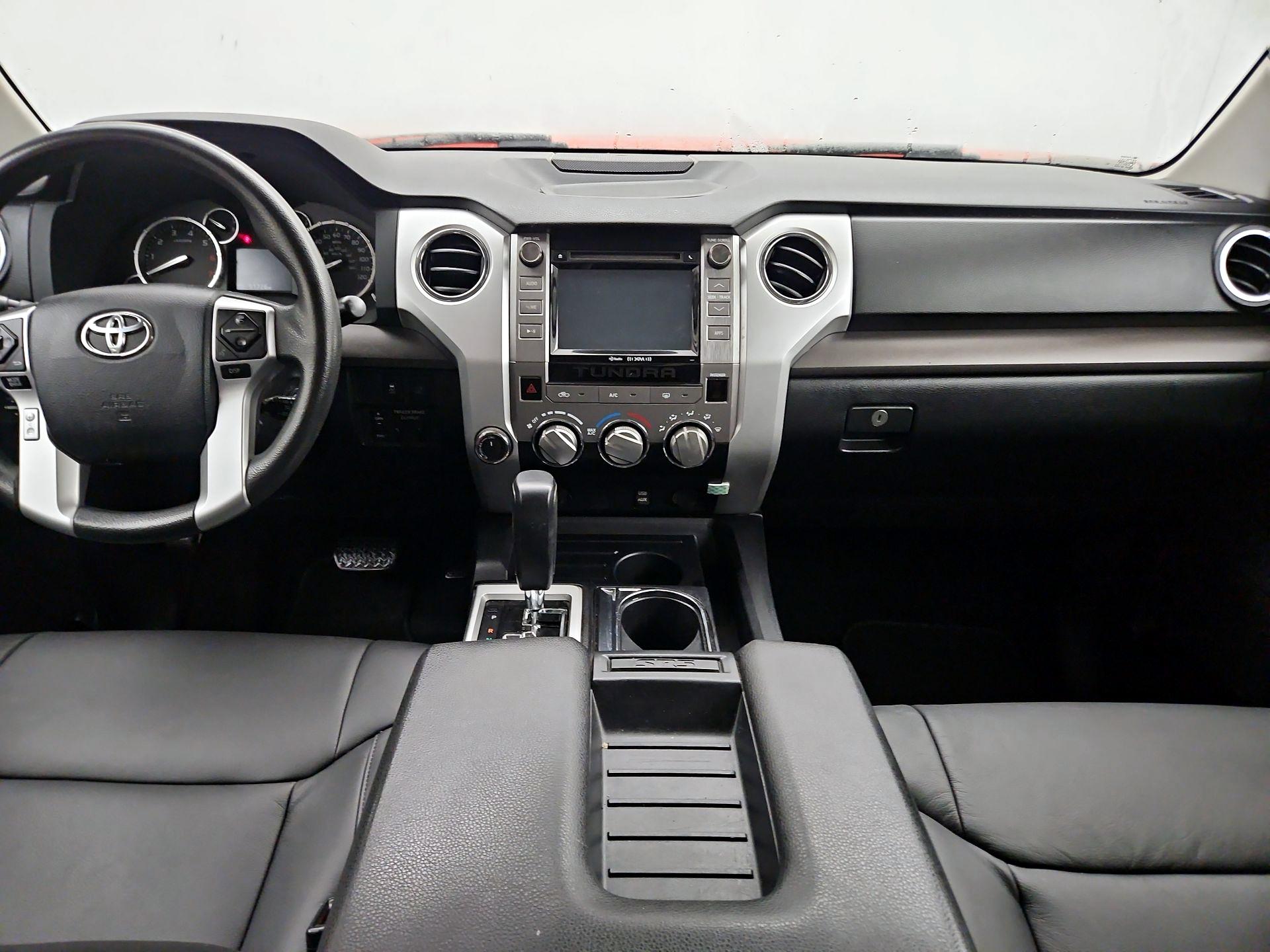 Thumbnail: 2017 Toyota Tundra - 9
