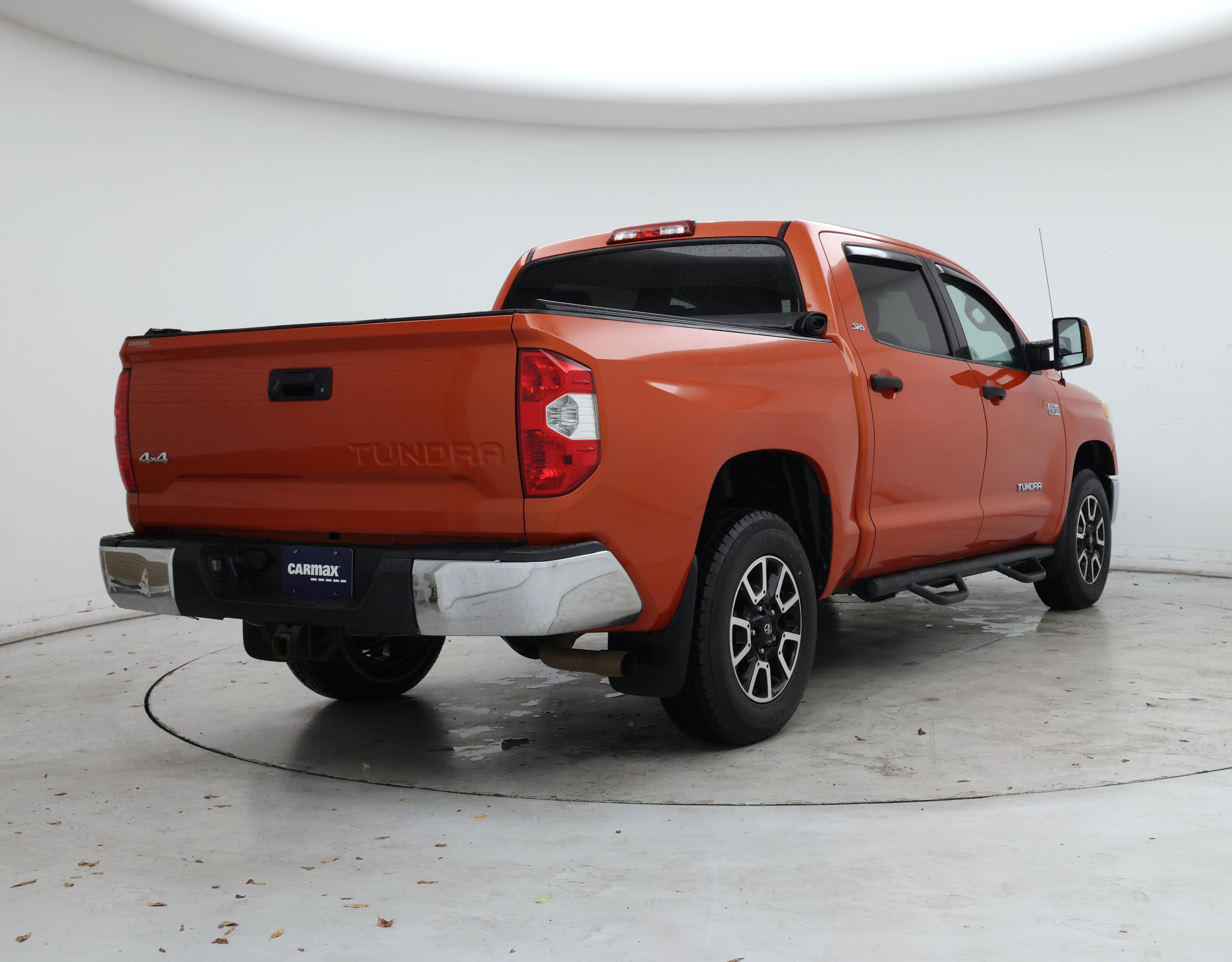 Thumbnail: 2017 Toyota Tundra - 8