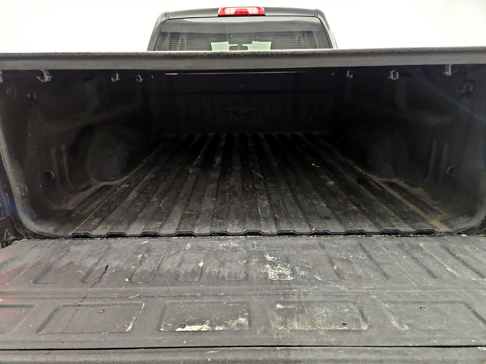 Thumbnail: 2019 Chevrolet Silverado 1500 - 20