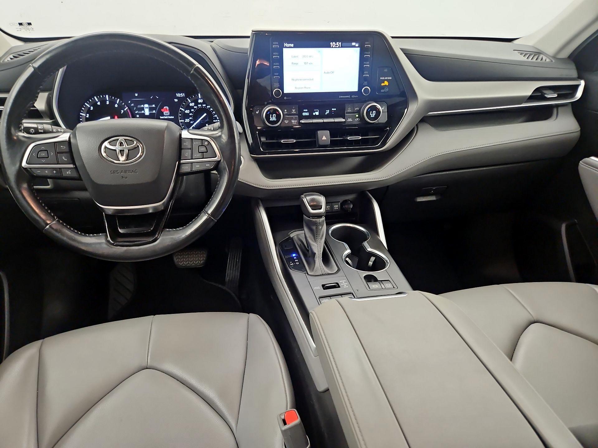 Thumbnail: 2021 Toyota Highlander - 9