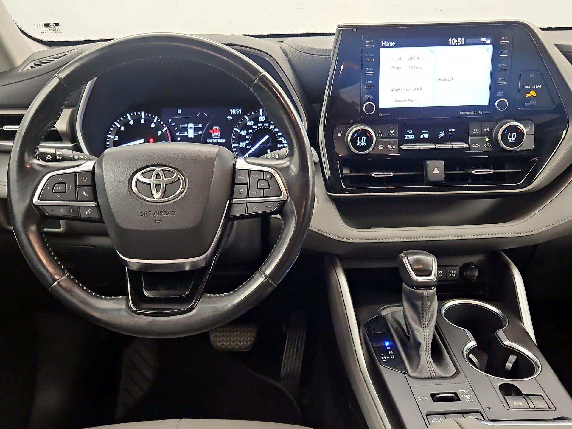 Thumbnail: 2021 Toyota Highlander - 10