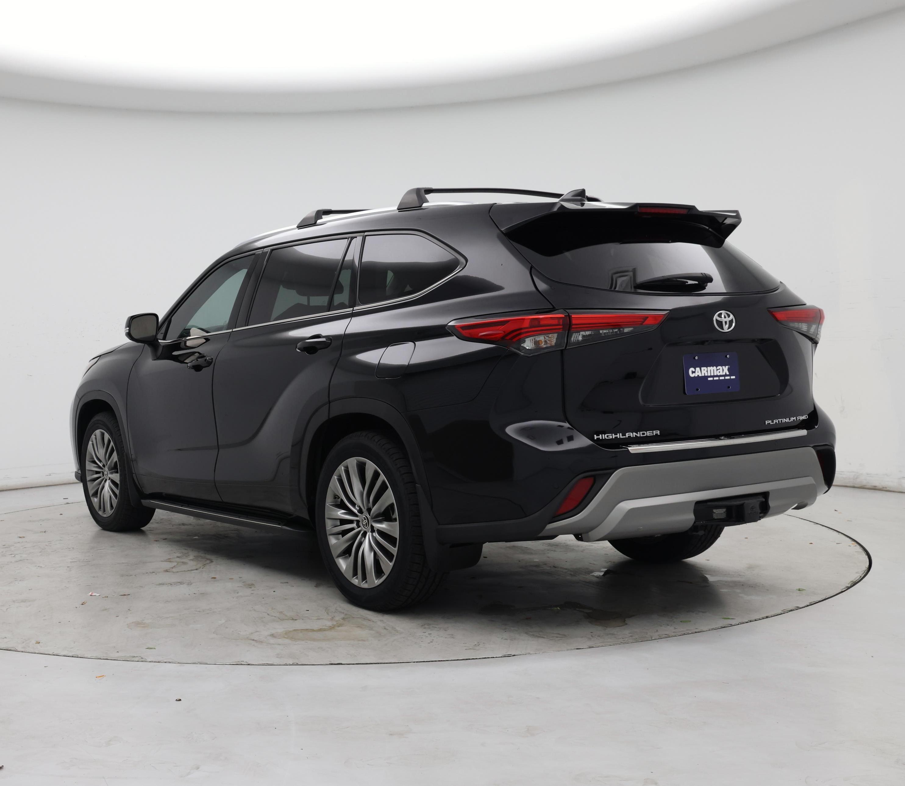 Thumbnail: 2021 Toyota Highlander - 2