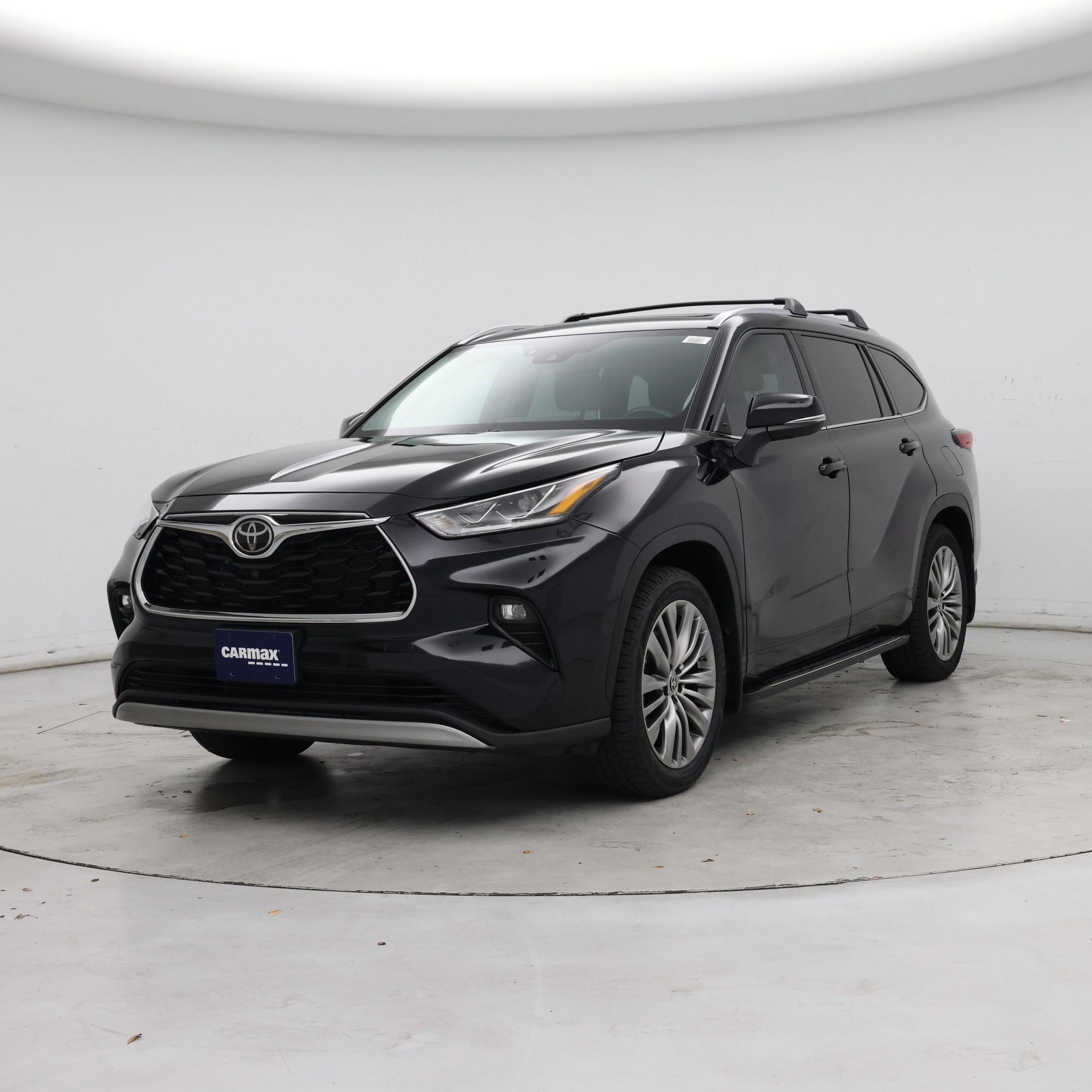 Thumbnail: 2021 Toyota Highlander - 4