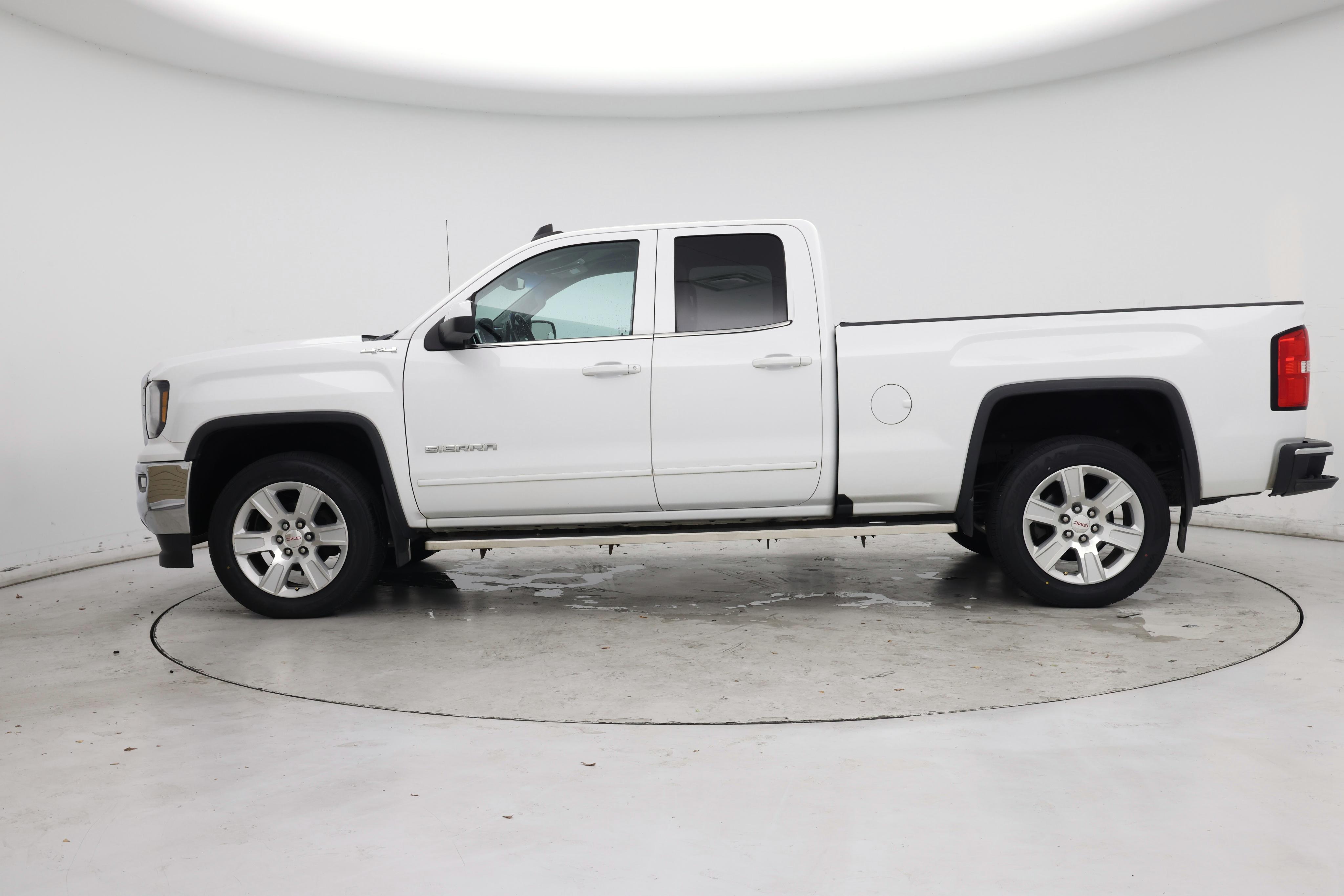 Thumbnail: 2018 GMC Sierra 1500 - 3