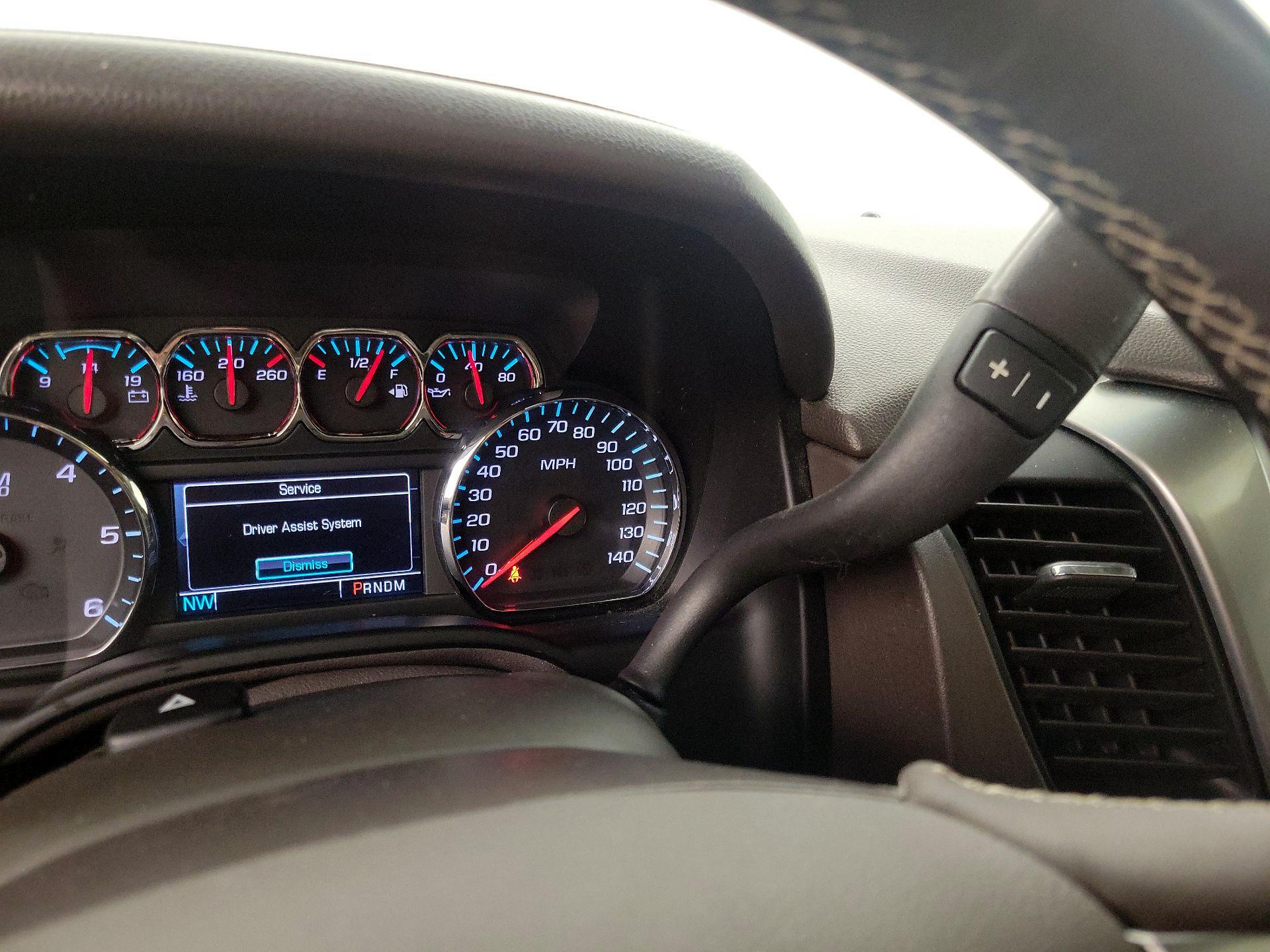 Thumbnail: 2015 Chevrolet Tahoe - 18