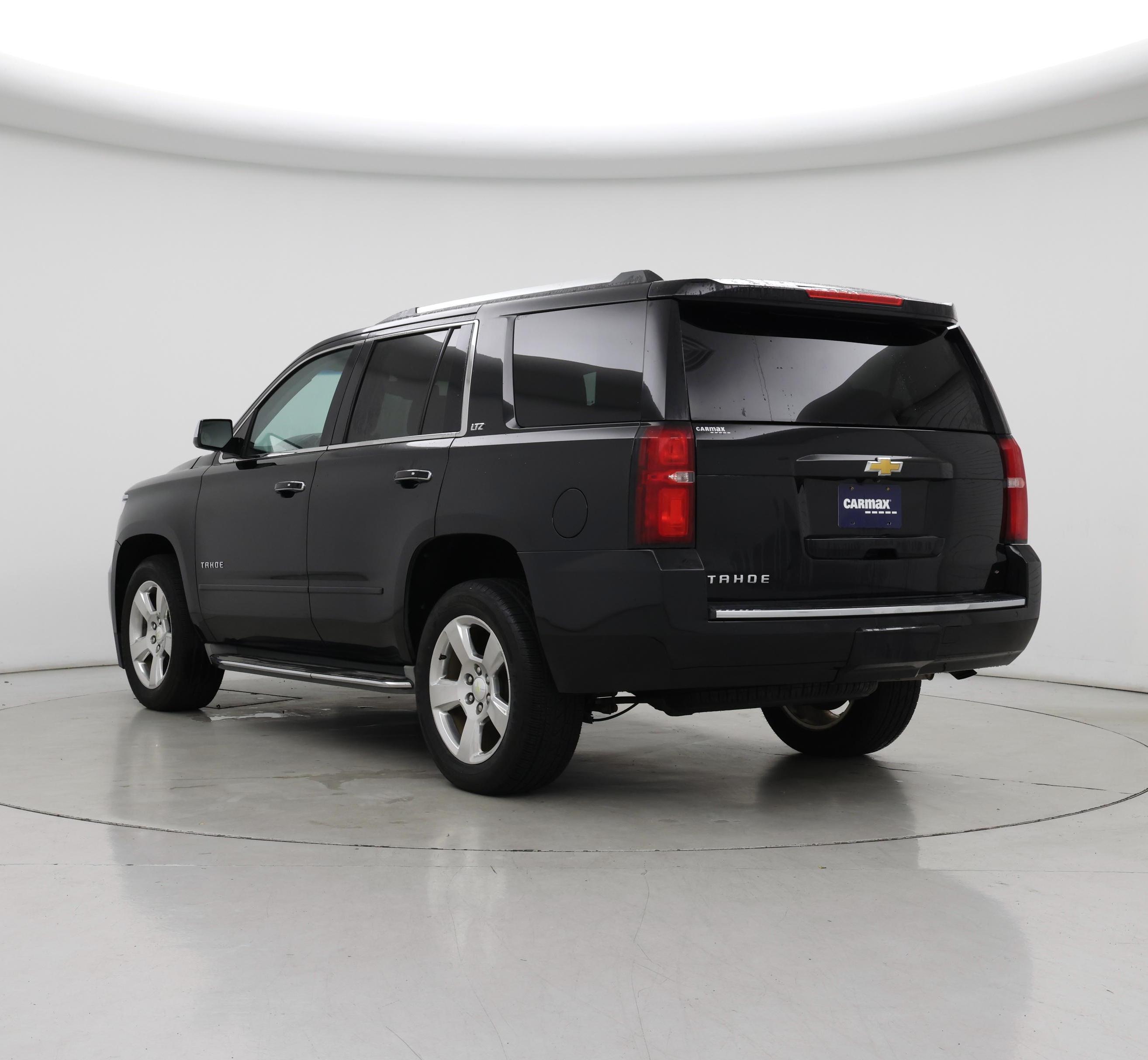 Thumbnail: 2015 Chevrolet Tahoe - 2