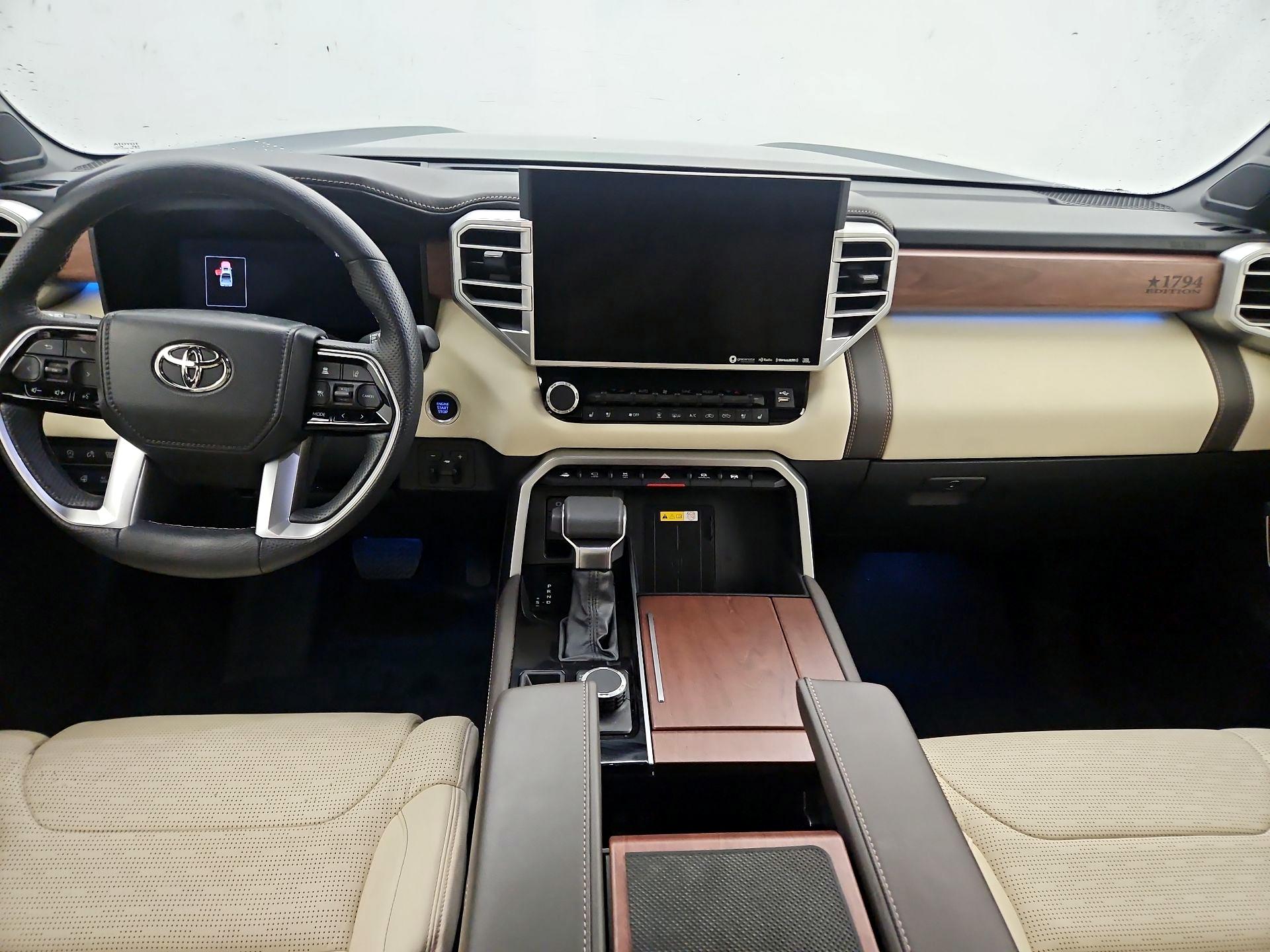 Thumbnail: 2022 Toyota Tundra - 9
