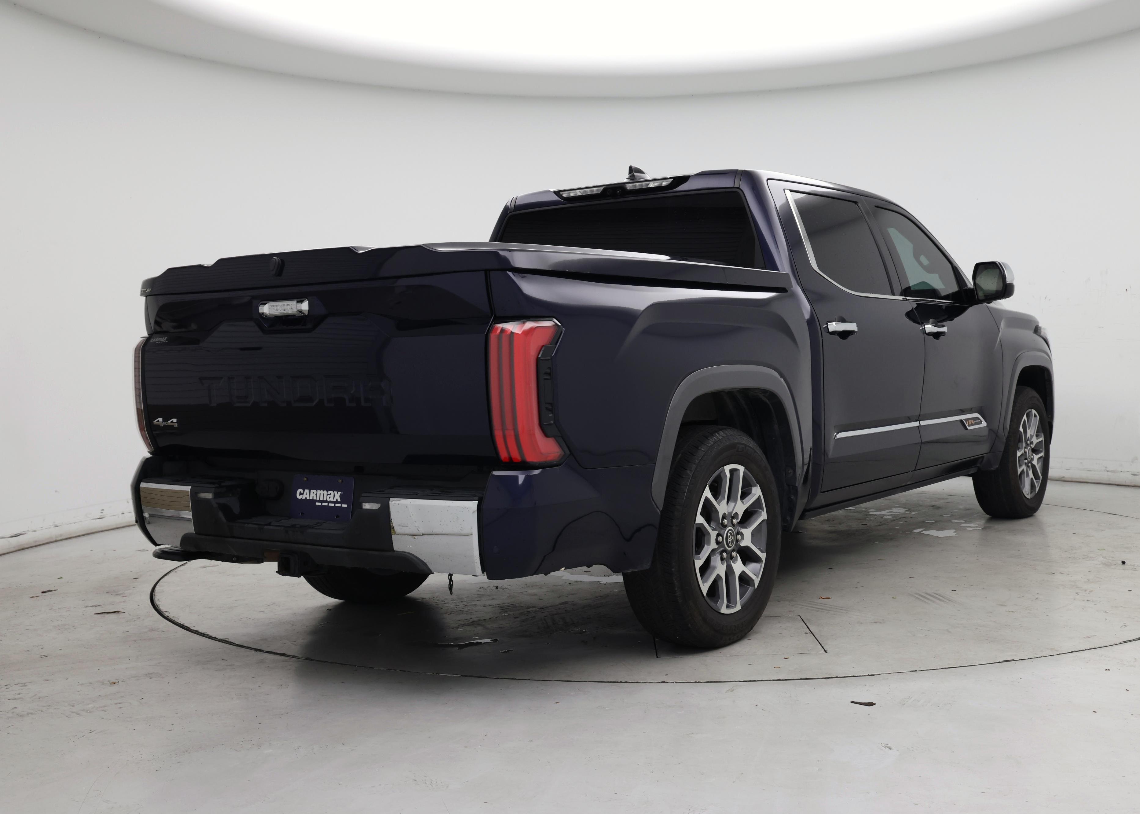 Thumbnail: 2022 Toyota Tundra - 8