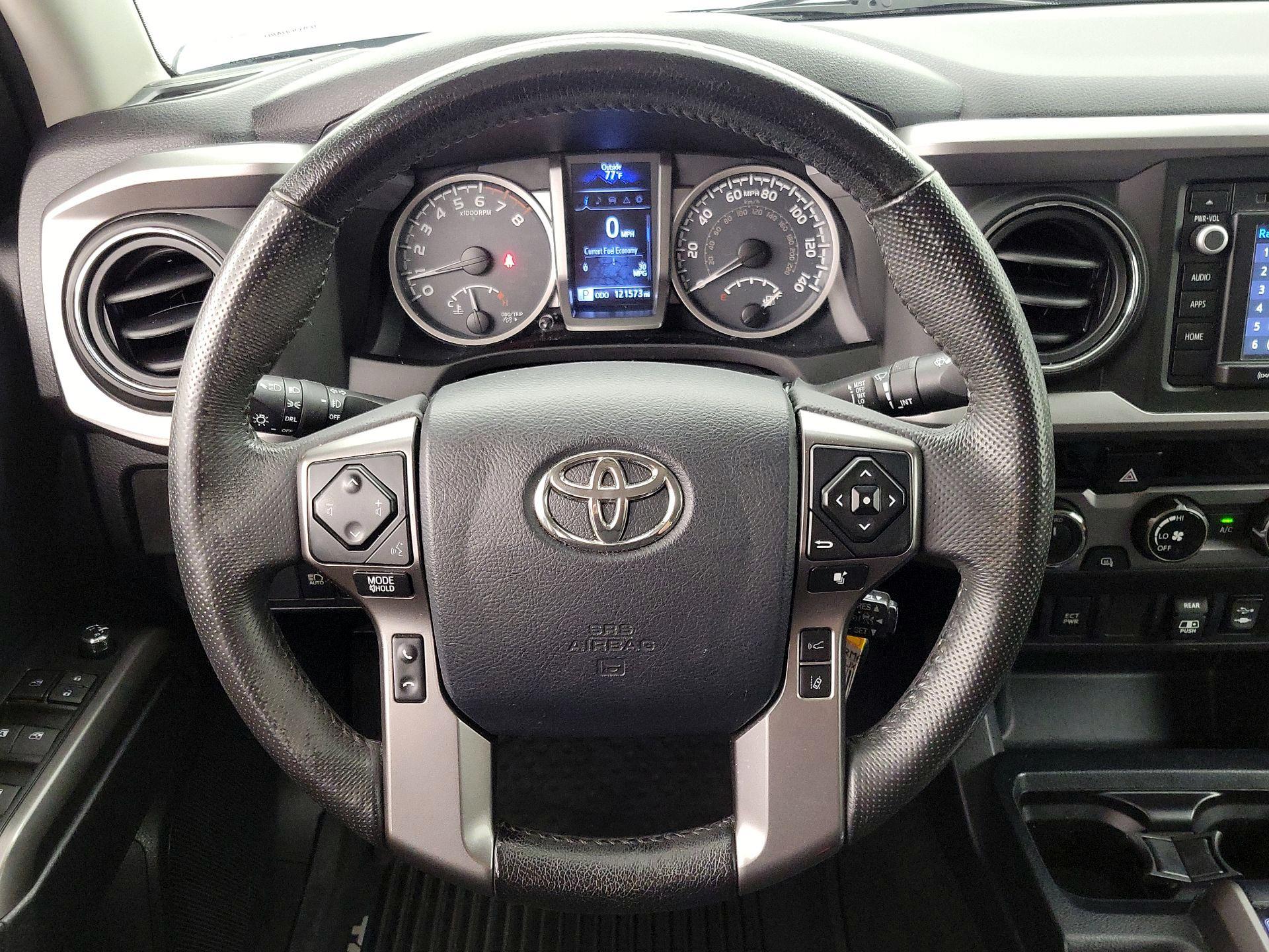 Thumbnail: 2018 Toyota Tacoma - 10