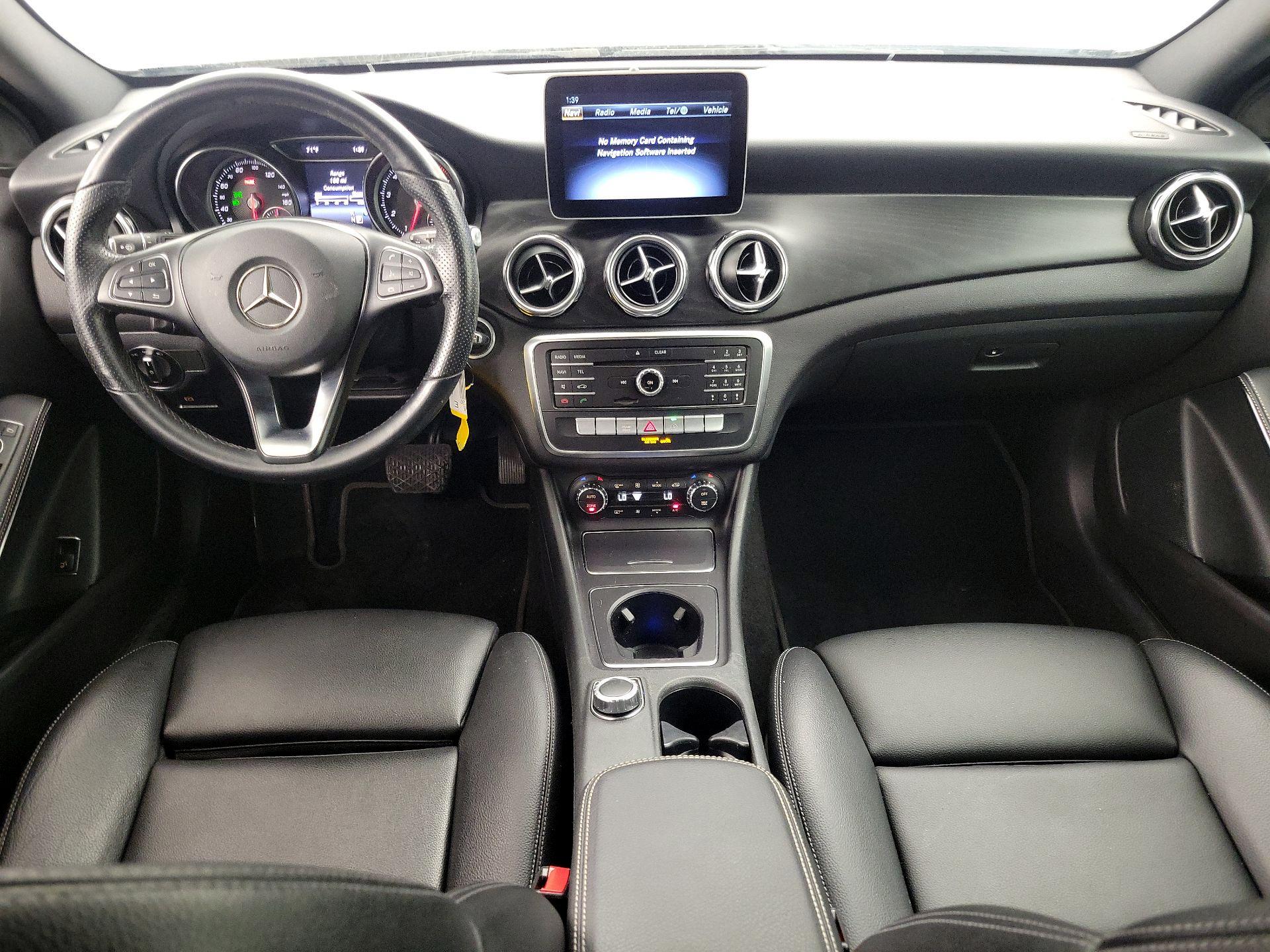Thumbnail: 2019 Mercedes-Benz GLA - 9