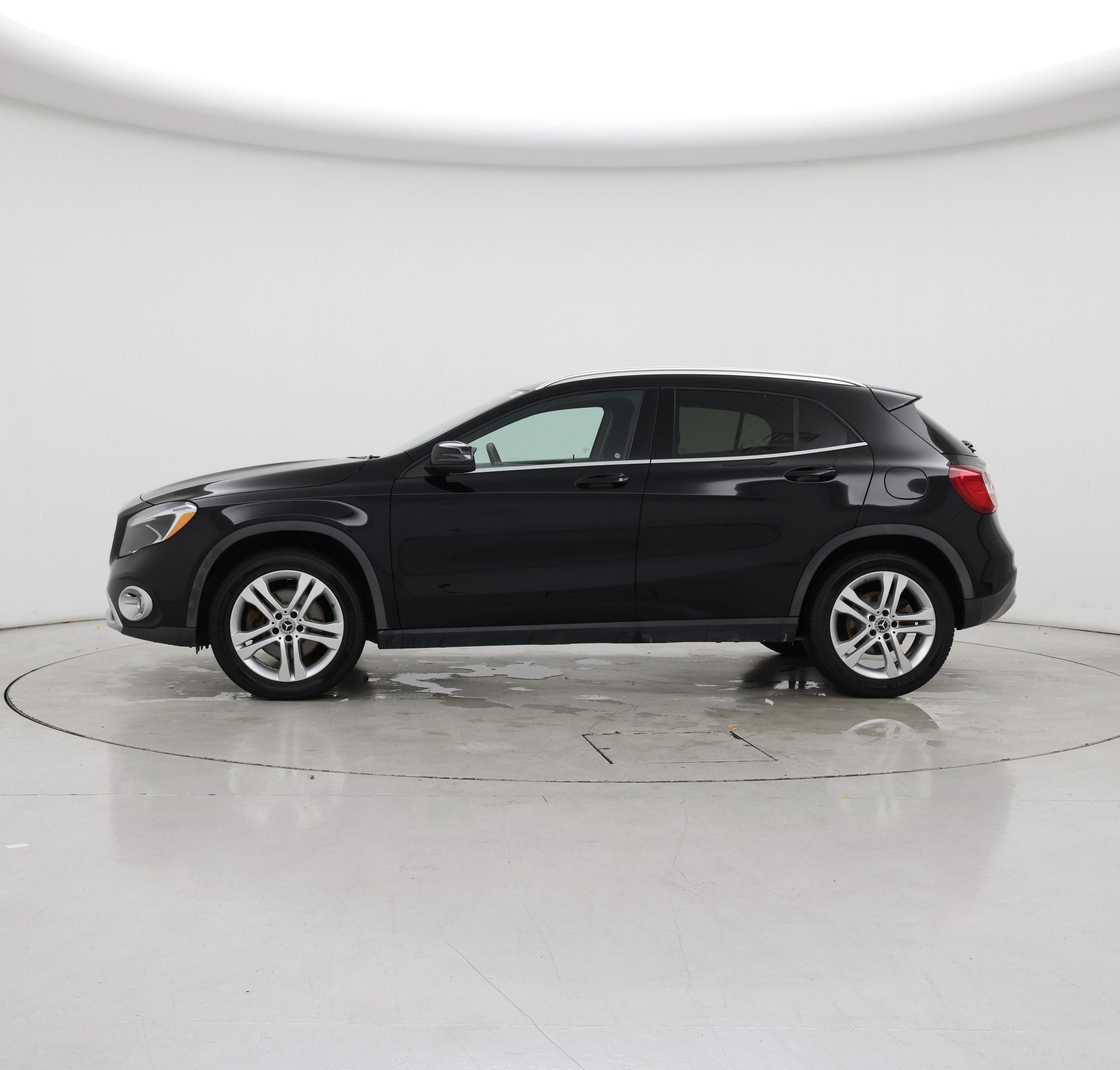 Thumbnail: 2019 Mercedes-Benz GLA - 3