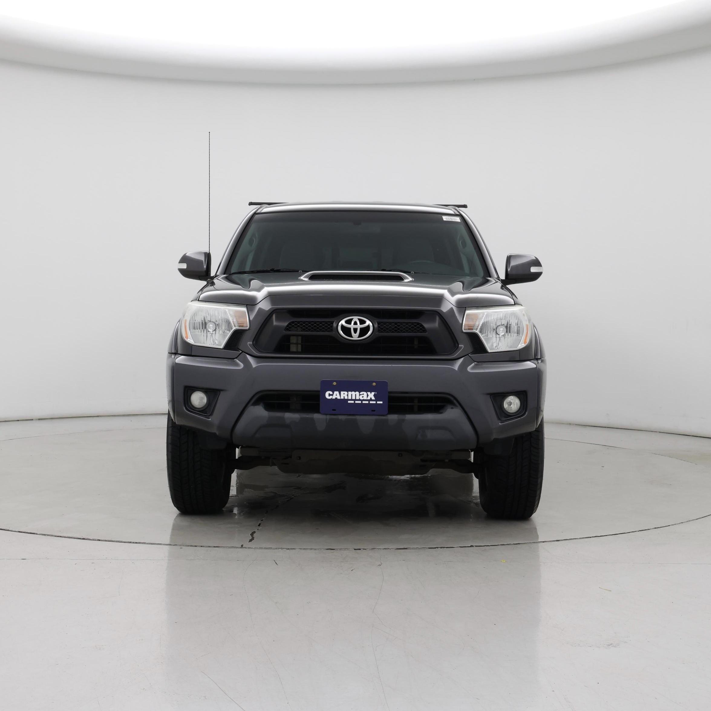Thumbnail: 2015 Toyota Tacoma - 5